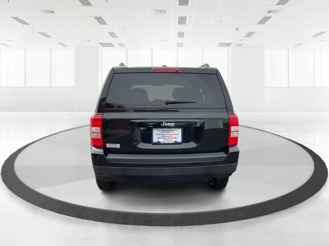 2017 Jeep Patriot Sport FWD (1C4NJPBAXHD) with an 2.4L I-4 DOHC engine, Automatic transmission, located at 8750 N County Rd 25A, Piqua, OH, 45356, (937) 908-9800, 40.164391, -84.232513 - **Unlock Adventure with the 2017 Jeep Patriot Sport FWD at Advantage Car and Credit!**<br /> <br /> Are you ready to elevate your outdoor adventures or simply need a reliable vehicle for your daily commute? Look no further than the incredible 2017 Jeep Patriot Sport FWD, available now at Advantage C - Photo#3