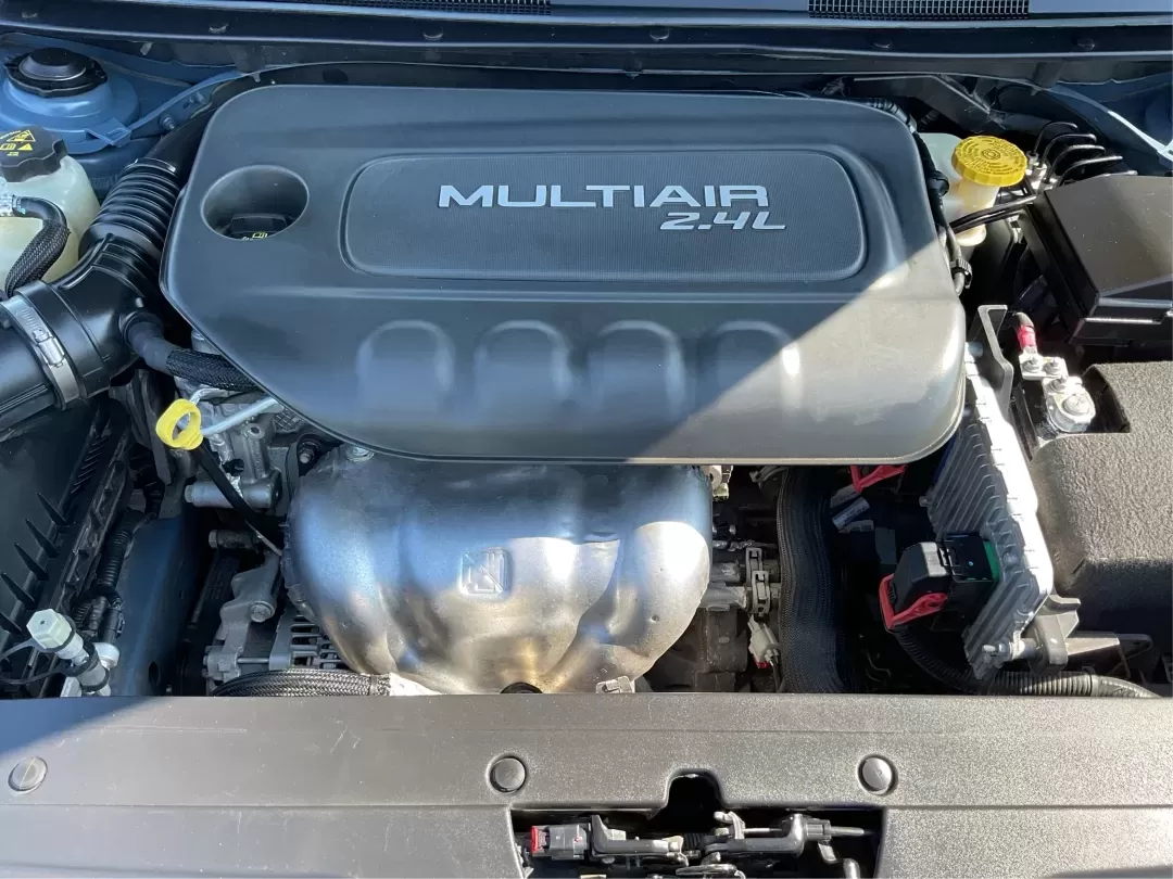 2015 Chrysler 200 S (1C3CCCBB8FN) with an Other engine, located at 880 E. National Road, Vandalia, OH, 45377, (937) 908-9800, 39.891918, -84.183594 - **Experience Luxury on a Budget with the 2015 Chrysler 200 S at Advantage Car and Credit**<br /> <br /> Looking for a stylish sedan that can handle your daily commute as effortlessly as your weekend adventures? The 2015 Chrysler 200 S is the perfect blend of comfort, technology, and modern aesthetic - Photo#11