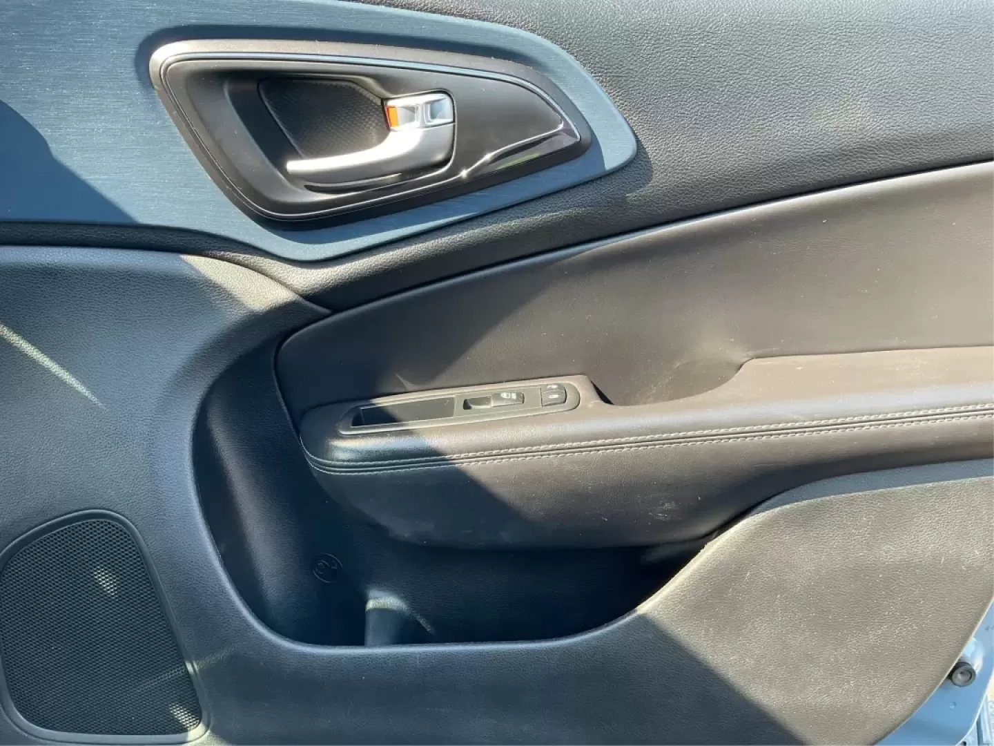 2015 Chrysler 200 S (1C3CCCBB8FN) with an Other engine, located at 880 E. National Road, Vandalia, OH, 45377, (937) 908-9800, 39.891918, -84.183594 - **Experience Luxury on a Budget with the 2015 Chrysler 200 S at Advantage Car and Credit**<br /> <br /> Looking for a stylish sedan that can handle your daily commute as effortlessly as your weekend adventures? The 2015 Chrysler 200 S is the perfect blend of comfort, technology, and modern aesthetic - Photo#20