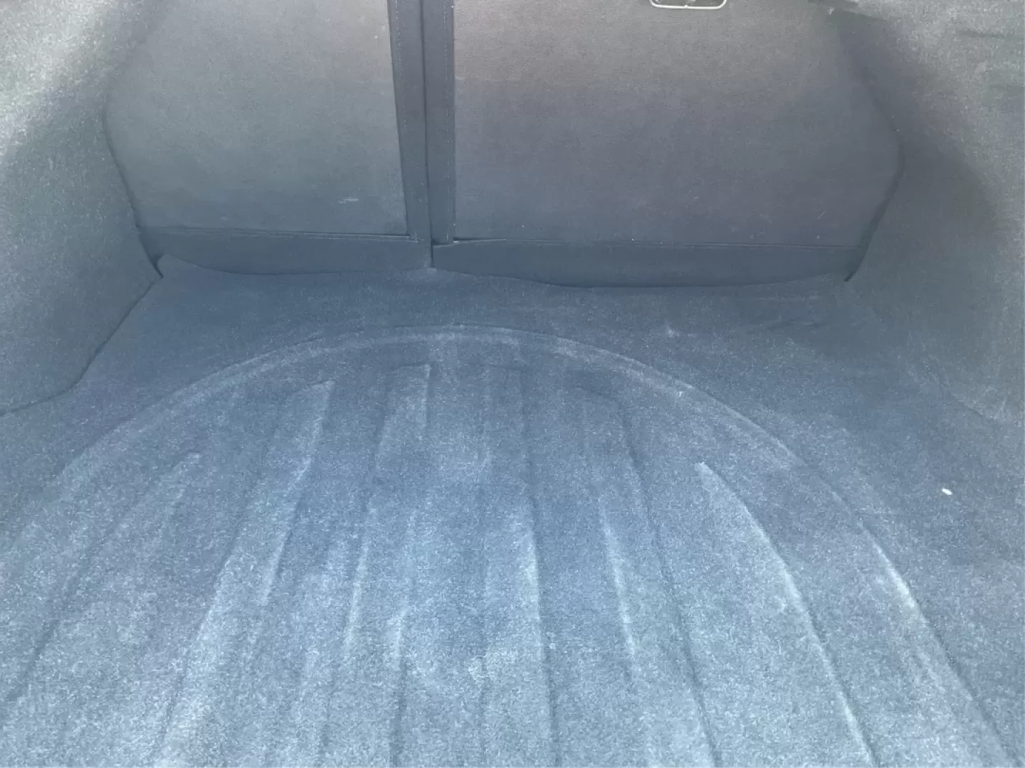 2013 Hyundai Elantra GLS (5NPDH4AE6DH) with an 1.8L I-4 DOHC engine, located at 401 Woodman Dr, Riverside, OH, 45431, (937) 908-9800, 39.760899, -84.123421 - **Unlock the Freedom of the Open Road with the 2013 Hyundai Elantra GLS** <br /> <br /> Are you ready to elevate your daily commute or embark on new adventures without breaking the bank? The 2013 Hyundai Elantra GLS, available at Advantage Car and Credit in Fairborn, OH, is the ideal sedan for budg - Photo#12