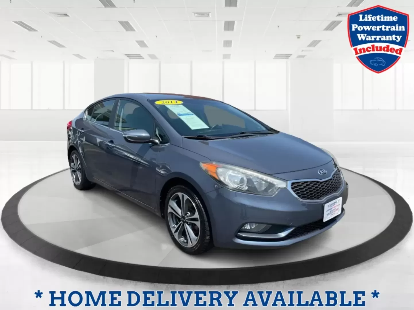 2014 Kia Forte EX (KNAFX4A88E5) with an 2L I-4 gasoline direct injection engine, located at 1951 S Dayton Lakeview Rd., New Carlisle, OH, 45344, (937) 908-9800, 39.890999, -84.050255 - **Elevate Your Everyday Commute with the 2014 Kia Forte EX Perfect for the Modern Lifestyle**<br /> <br /> Looking for a reliable vehicle that effortlessly combines style, comfort, and affordability? The 2014 Kia Forte EX is the perfect choice for budget-conscious buyers and growing families alike. - Photo#0