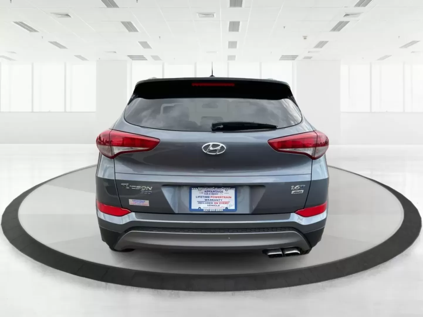 2016 Hyundai Tucson Eco (KM8J3CA24GU) with an 1.6L I-4 gasoline direct injection engine, located at 1099 N County Rd 25A , Troy, OH, 45373, (937) 908-9800, 40.057079, -84.212883 - **Adventure Awaits: 2016 Hyundai Tucson Eco Your Perfect Companion for Daily Drives and Weekend Getaways!**<br /> <br /> At Advantage Car and Credit, located at 1184 Kauffman Ave, Fairborn, OH 45324, we understand that life is an adventure, and having the right vehicle can make all the difference. - Photo#3