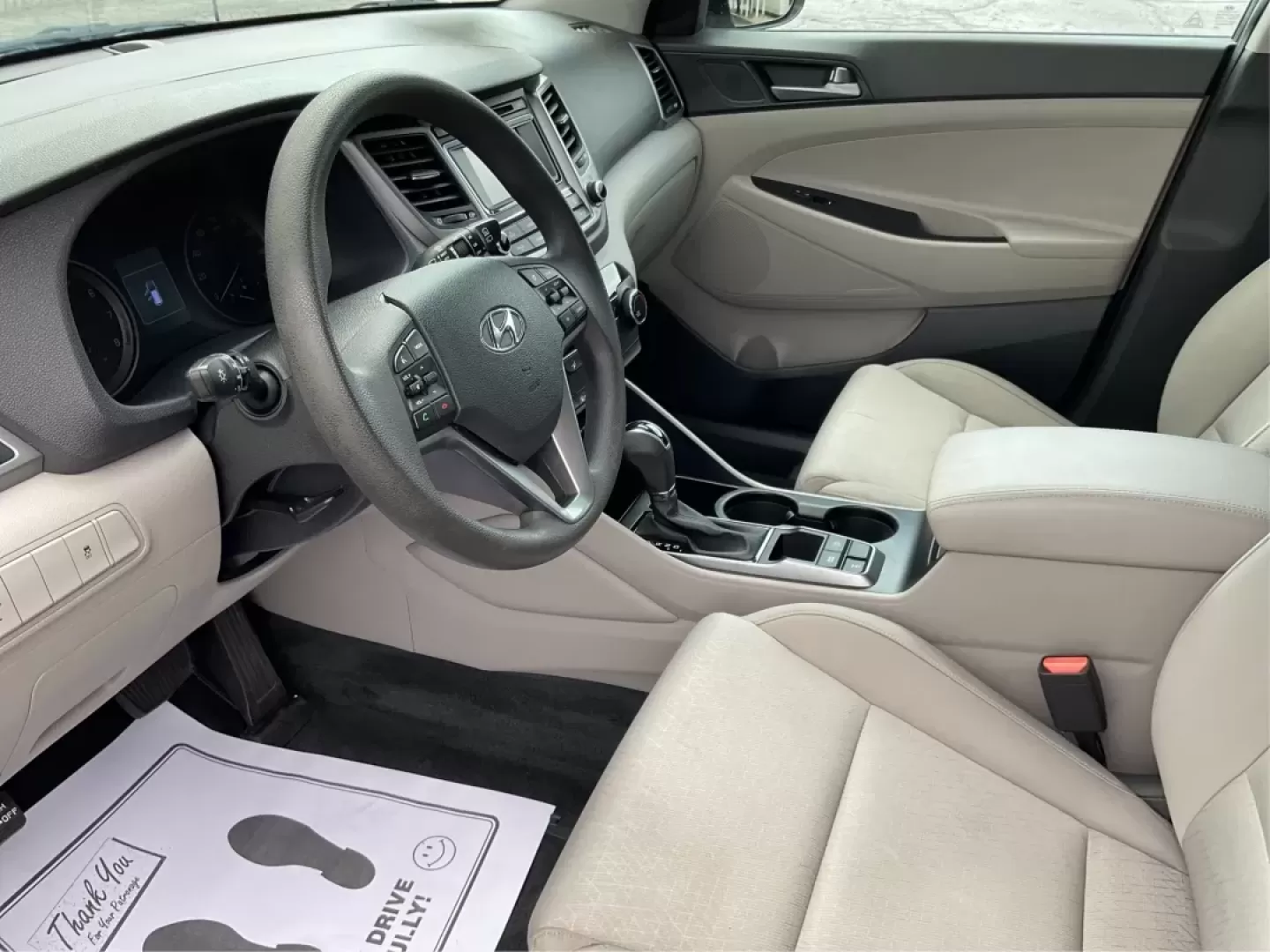 2016 Hyundai Tucson Eco (KM8J3CA24GU) with an 1.6L I-4 gasoline direct injection engine, located at 1099 N County Rd 25A , Troy, OH, 45373, (937) 908-9800, 40.057079, -84.212883 - **Adventure Awaits: 2016 Hyundai Tucson Eco Your Perfect Companion for Daily Drives and Weekend Getaways!**<br /> <br /> At Advantage Car and Credit, located at 1184 Kauffman Ave, Fairborn, OH 45324, we understand that life is an adventure, and having the right vehicle can make all the difference. - Photo#9