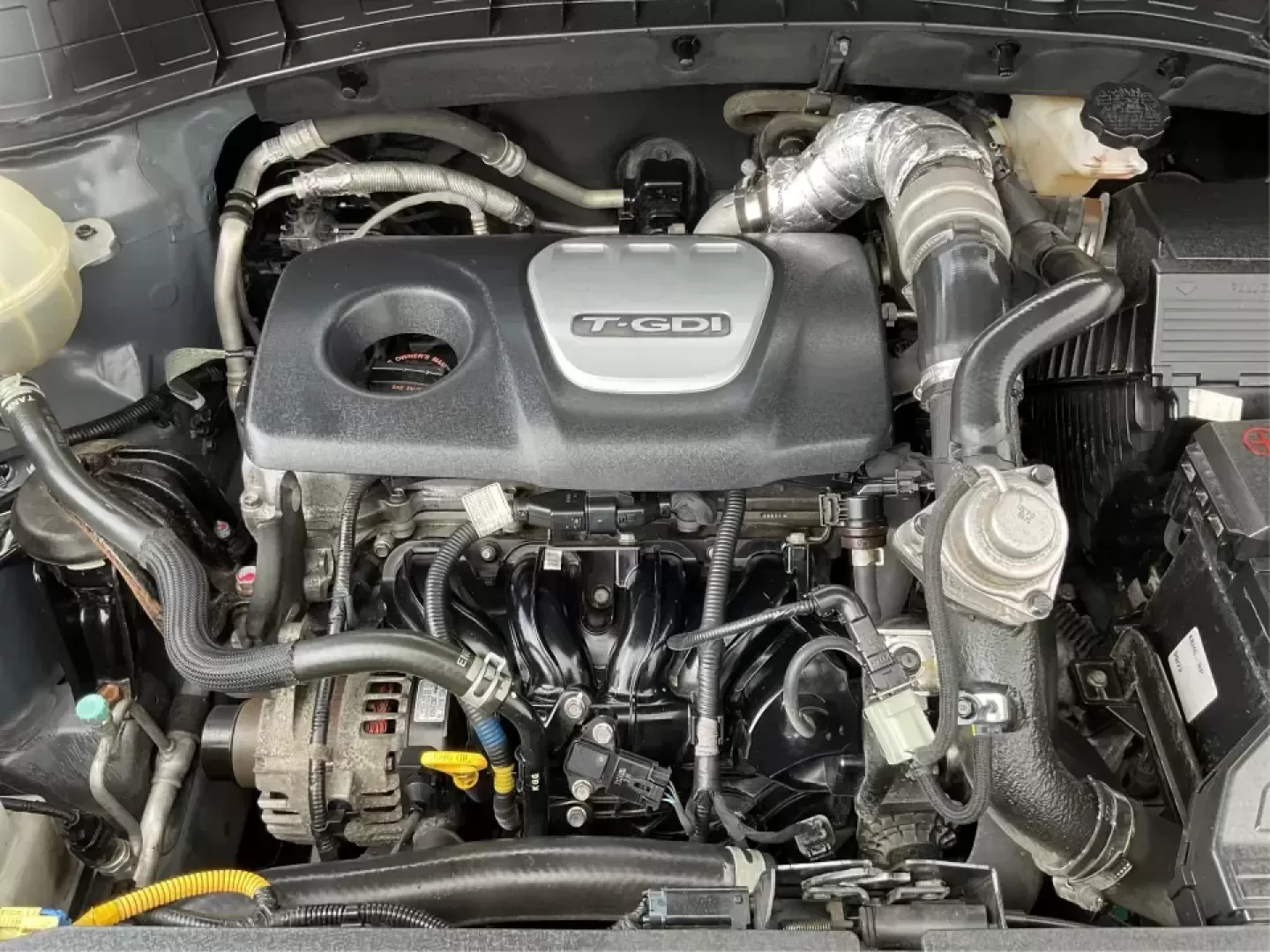 2016 Hyundai Tucson Eco (KM8J3CA24GU) with an 1.6L I-4 gasoline direct injection engine, 7A transmission, located at 880 E. National Road, Vandalia, OH, 45377, (937) 908-9800, 39.891918, -84.183594 - **Adventure Awaits: 2016 Hyundai Tucson Eco Your Perfect Companion for Daily Drives and Weekend Getaways!**<br /> <br /> At Advantage Car and Credit, located at 1184 Kauffman Ave, Fairborn, OH 45324, we understand that life is an adventure, and having the right vehicle can make all the difference. - Photo#11