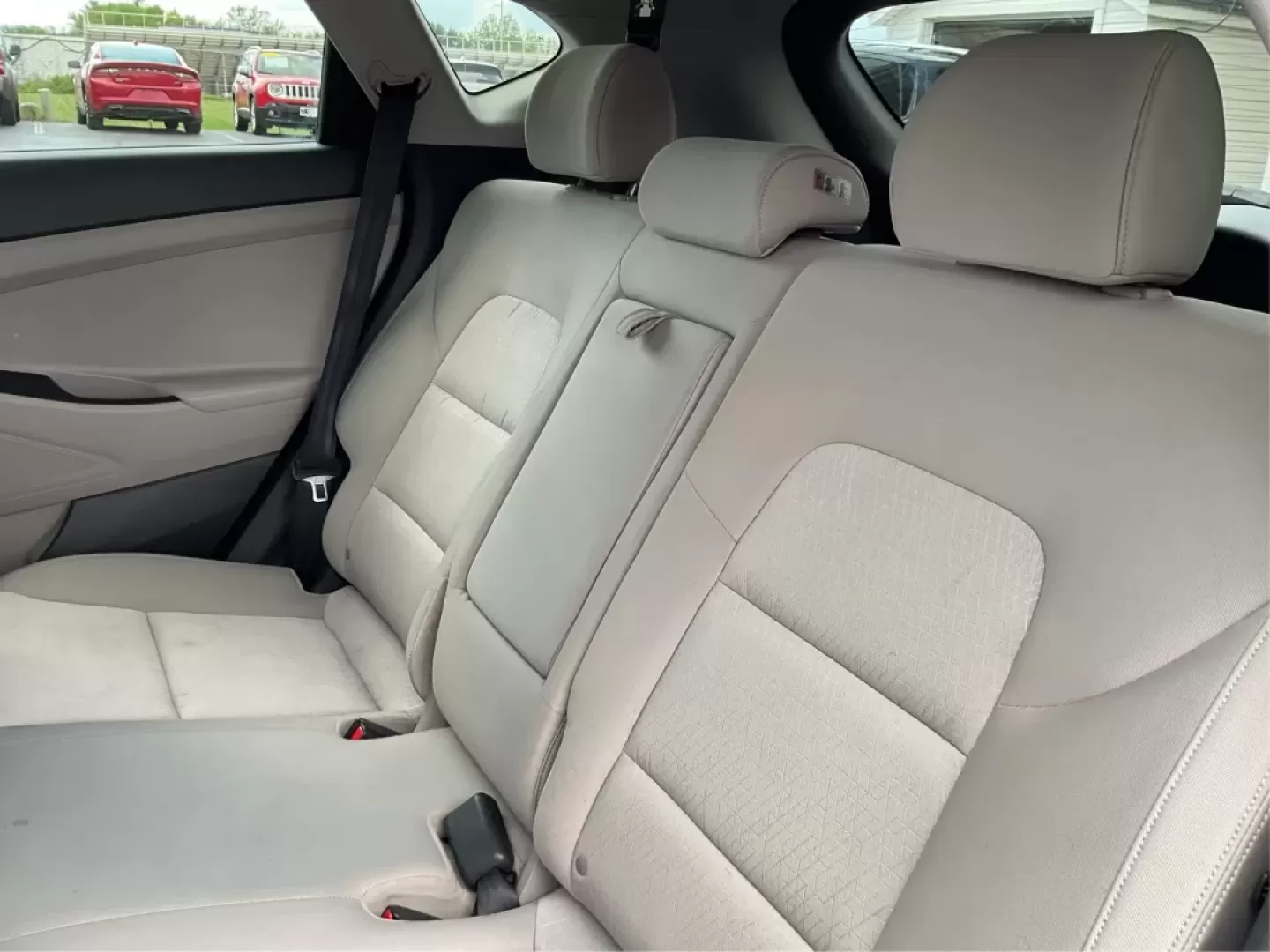 2016 Hyundai Tucson Eco (KM8J3CA24GU) with an 1.6L I-4 gasoline direct injection engine, located at 1951 S Dayton Lakeview Rd., New Carlisle, OH, 45344, (937) 908-9800, 39.890999, -84.050255 - **Adventure Awaits: 2016 Hyundai Tucson Eco Your Perfect Companion for Daily Drives and Weekend Getaways!**<br /> <br /> At Advantage Car and Credit, located at 1184 Kauffman Ave, Fairborn, OH 45324, we understand that life is an adventure, and having the right vehicle can make all the difference. - Photo#10