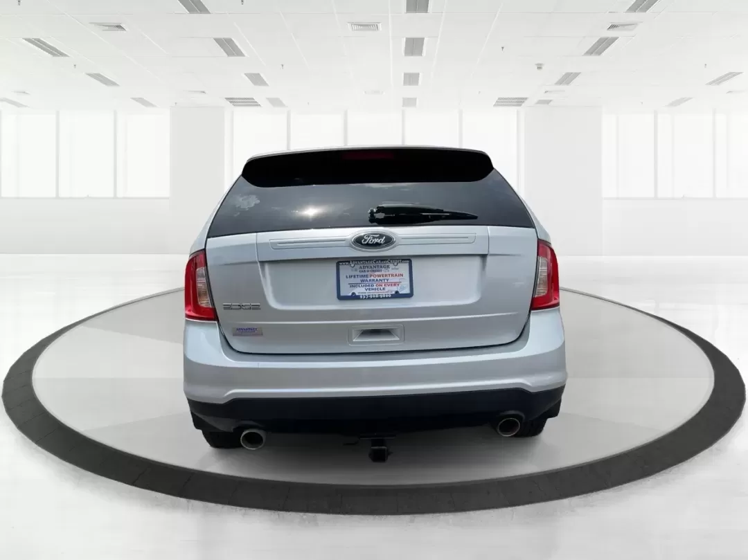2013 Ford Edge SE (2FMDK3GC3DB) with an Other engine, located at 880 E. National Road, Vandalia, OH, 45377, (937) 908-9800, 39.891918, -84.183594 - **Hit the Open Road in Style! Discover the 2013 Ford Edge SE at Advantage Car and Credit in Fairborn, OH**<br /> <br /> Are you ready to elevate your daily commute or embark on exciting weekend adventures? The 2013 Ford Edge SE is the perfect blend of comfort, spaciousness, and style, making it an i - Photo#3