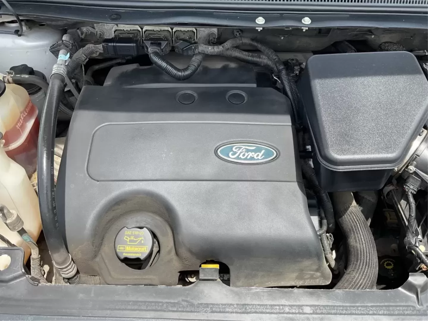 2013 Ford Edge SE (2FMDK3GC3DB) with an Other engine, located at 880 E. National Road, Vandalia, OH, 45377, (937) 908-9800, 39.891918, -84.183594 - **Hit the Open Road in Style! Discover the 2013 Ford Edge SE at Advantage Car and Credit in Fairborn, OH**<br /> <br /> Are you ready to elevate your daily commute or embark on exciting weekend adventures? The 2013 Ford Edge SE is the perfect blend of comfort, spaciousness, and style, making it an i - Photo#11