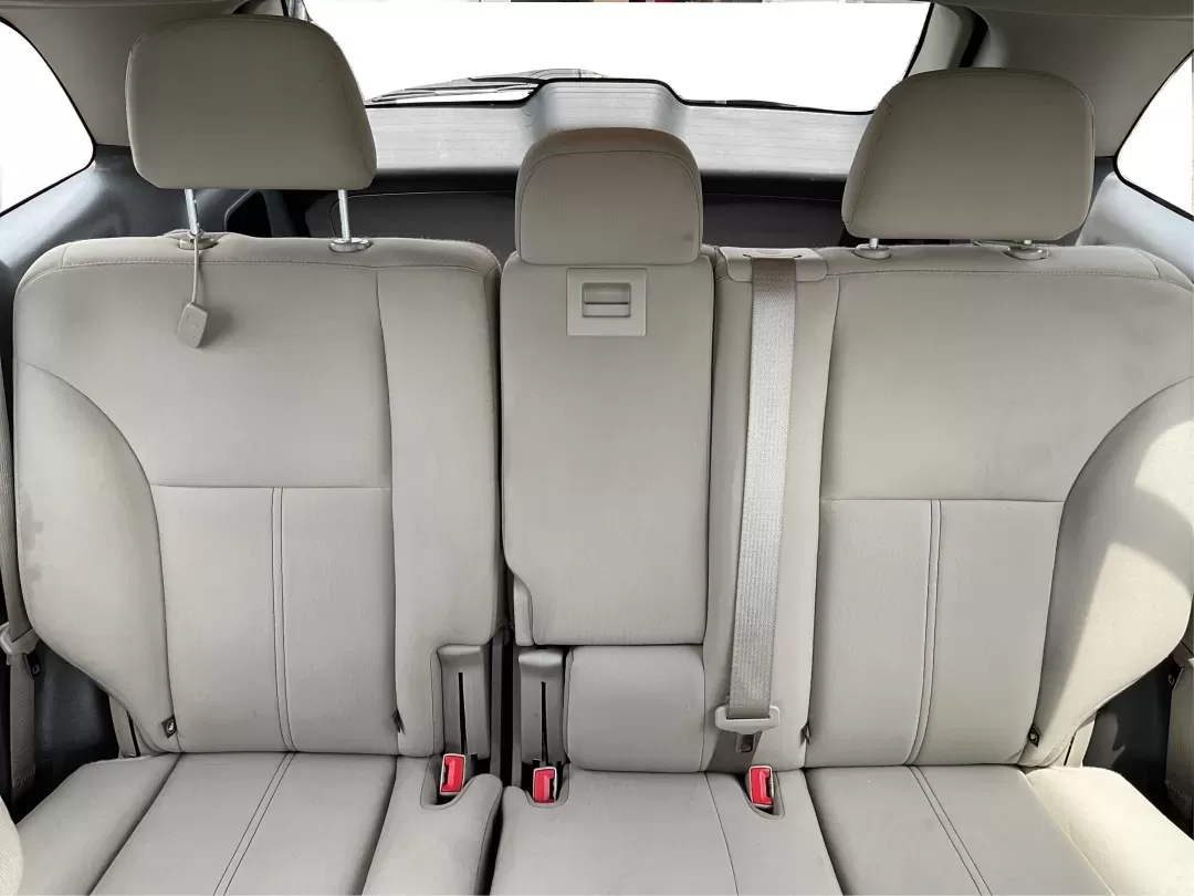 2013 Ford Edge SE (2FMDK3GC3DB) with an Other engine, located at 880 E. National Road, Vandalia, OH, 45377, (937) 908-9800, 39.891918, -84.183594 - **Hit the Open Road in Style! Discover the 2013 Ford Edge SE at Advantage Car and Credit in Fairborn, OH**<br /> <br /> Are you ready to elevate your daily commute or embark on exciting weekend adventures? The 2013 Ford Edge SE is the perfect blend of comfort, spaciousness, and style, making it an i - Photo#14