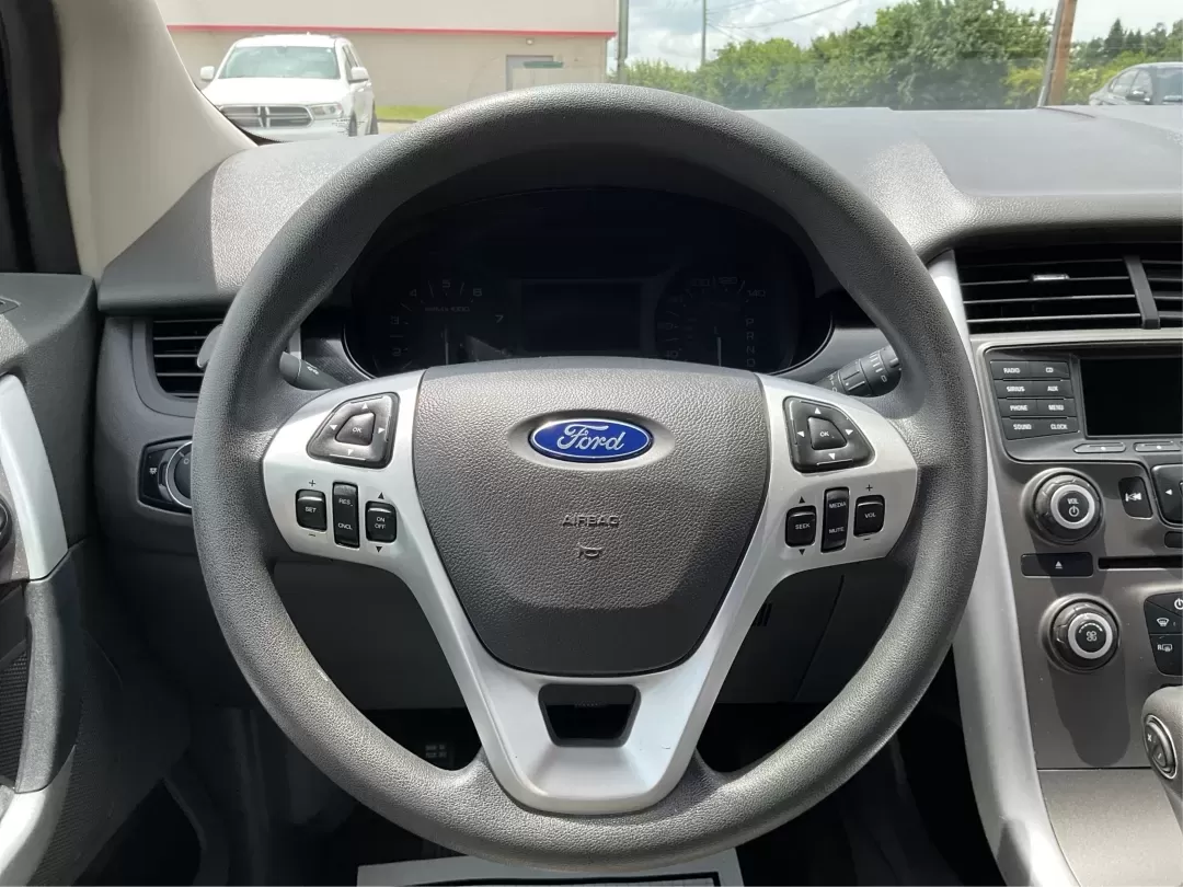 2013 Ford Edge SE (2FMDK3GC3DB) with an Other engine, located at 880 E. National Road, Vandalia, OH, 45377, (937) 908-9800, 39.891918, -84.183594 - **Hit the Open Road in Style! Discover the 2013 Ford Edge SE at Advantage Car and Credit in Fairborn, OH**<br /> <br /> Are you ready to elevate your daily commute or embark on exciting weekend adventures? The 2013 Ford Edge SE is the perfect blend of comfort, spaciousness, and style, making it an i - Photo#16