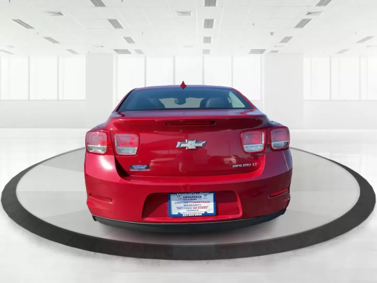 2014 Chevrolet Malibu 2LT (1G11E5SL7EU) with an ECOTEC 2.5L I-4 gasoline direct injection engine, located at 1099 N County Rd 25A , Troy, OH, 45373, (937) 908-9800, 40.057079, -84.212883 - **Elevate Your Everyday Commute with the 2014 Chevrolet Malibu 2LT at Advantage Car and Credit!**<br /> <br /> Are you ready to transform your daily drives into extraordinary experiences? The 2014 Chevrolet Malibu 2LT is the perfect sedan for those who value comfort, style, and reliability. Whether - Photo#3