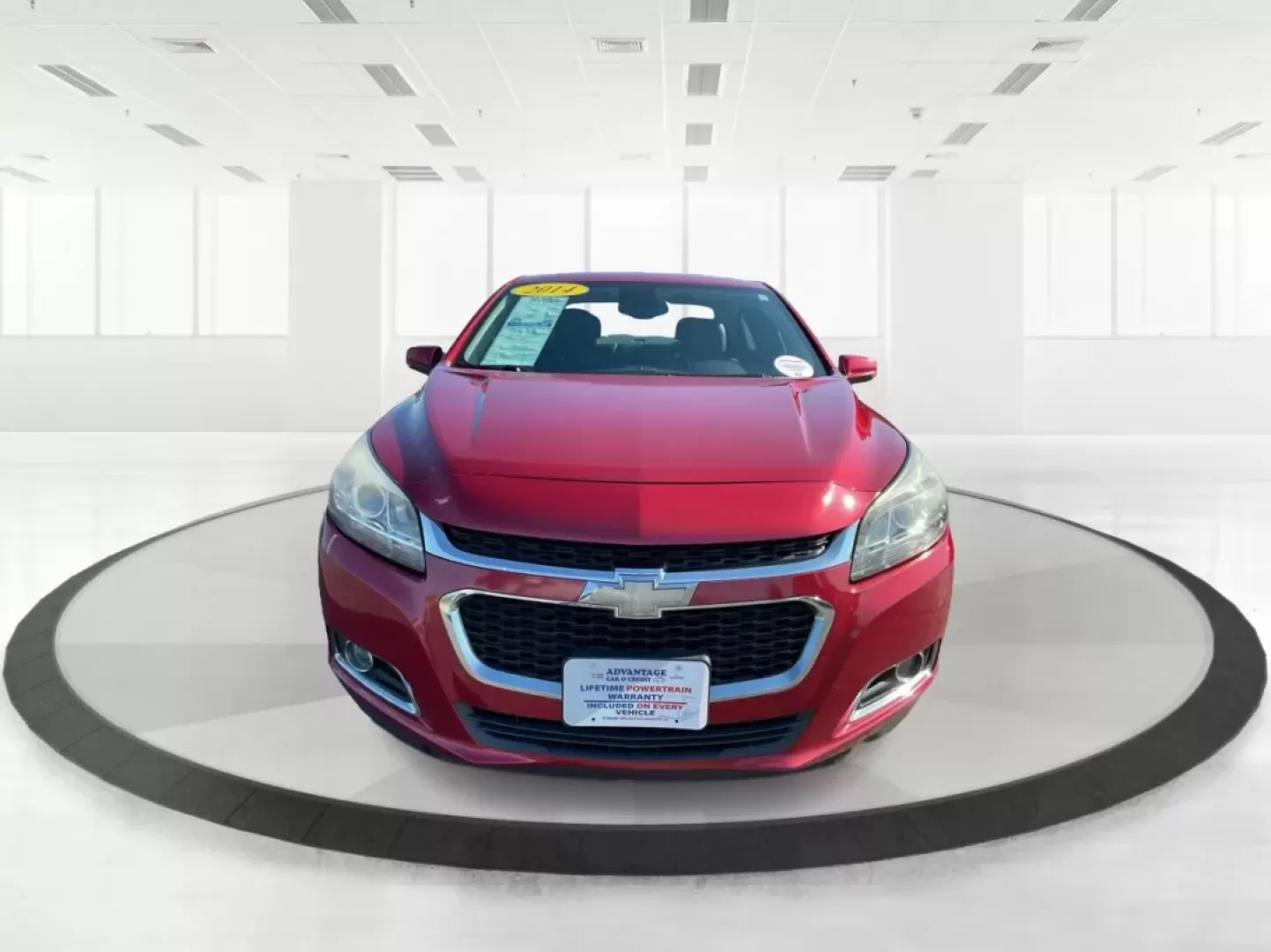 2014 Chevrolet Malibu 2LT (1G11E5SL7EU) with an ECOTEC 2.5L I-4 gasoline direct injection engine, located at 1099 N County Rd 25A , Troy, OH, 45373, (937) 908-9800, 40.057079, -84.212883 - **Elevate Your Everyday Commute with the 2014 Chevrolet Malibu 2LT at Advantage Car and Credit!**<br /> <br /> Are you ready to transform your daily drives into extraordinary experiences? The 2014 Chevrolet Malibu 2LT is the perfect sedan for those who value comfort, style, and reliability. Whether - Photo#7