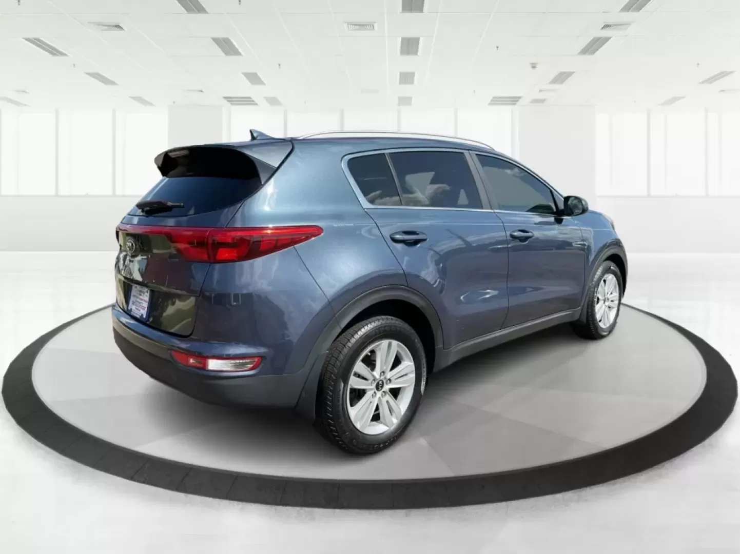 2017 Kia Sportage LX (KNDPM3ACXH7) with an Theta II 2.4L I-4 gasoline direct injection engine, located at 1184 Kauffman Ave, Fairborn, OH, 45324, (937) 908-9800, 39.807072, -84.030914 - **Discover Your Next Adventure with the 2017 Kia Sportage LX at Advantage Car and Credit!** <br /> <br /> Are you ready to elevate your driving experience? Look no further! This stunning 2017 Kia Sportage LX in Pacific Blue is perfect for anyone who craves both style and functionality. Whether you'r - Photo#2