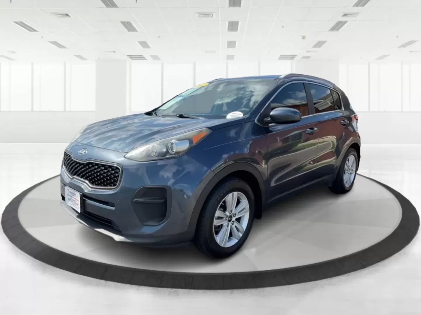 2017 Kia Sportage LX (KNDPM3ACXH7) with an Theta II 2.4L I-4 gasoline direct injection engine, located at 1184 Kauffman Ave, Fairborn, OH, 45324, (937) 908-9800, 39.807072, -84.030914 - **Discover Your Next Adventure with the 2017 Kia Sportage LX at Advantage Car and Credit!** <br /> <br /> Are you ready to elevate your driving experience? Look no further! This stunning 2017 Kia Sportage LX in Pacific Blue is perfect for anyone who craves both style and functionality. Whether you'r - Photo#8