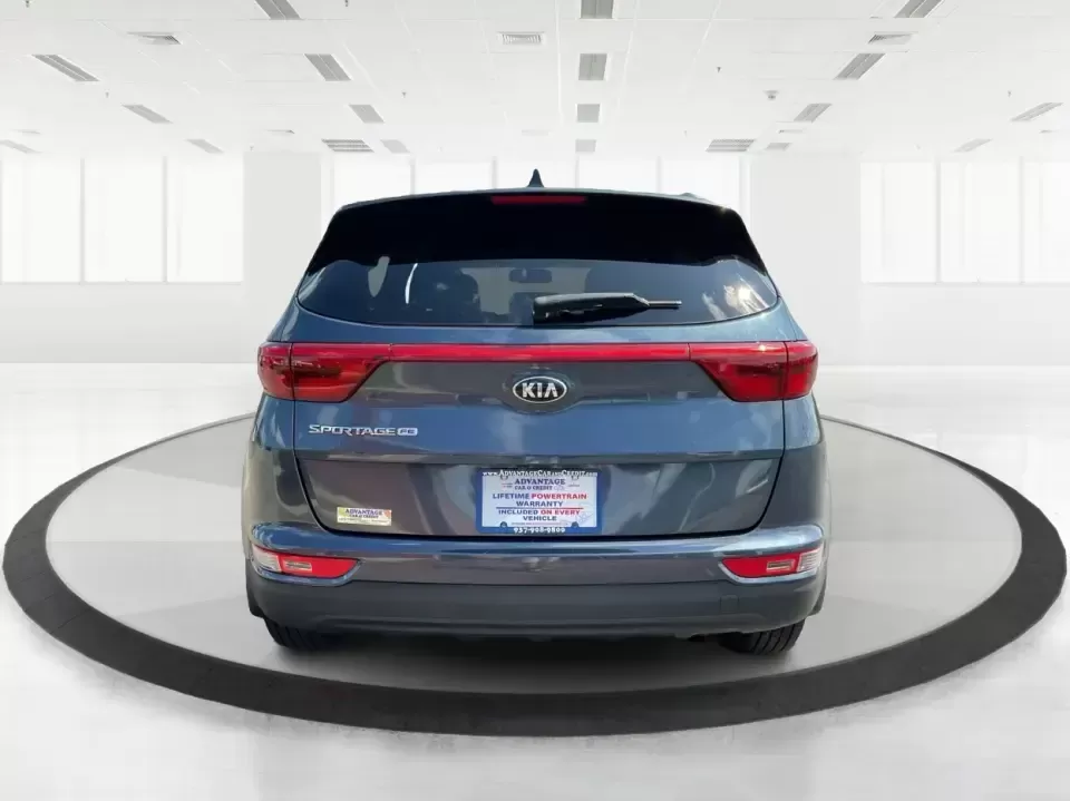 2017 Kia Sportage LX FWD (KNDPM3ACXH7) with an 2.4L V6 DOHC 24V engine, 6A transmission, located at 1230 East Main St, Xenia, OH, 45385, (937) 908-9800, 39.688026, -83.910172 - Picture your next week: an easy school drop-off, a smooth commute down US-35, and a Saturday escape to Caesar Creek State Park with room for everyone and everything. This 2017 Kia Sportage LX FWD in eye-catching Pacific Blue is the kind of practical, comfortable crossover that fits real life in Xeni- Photo#3