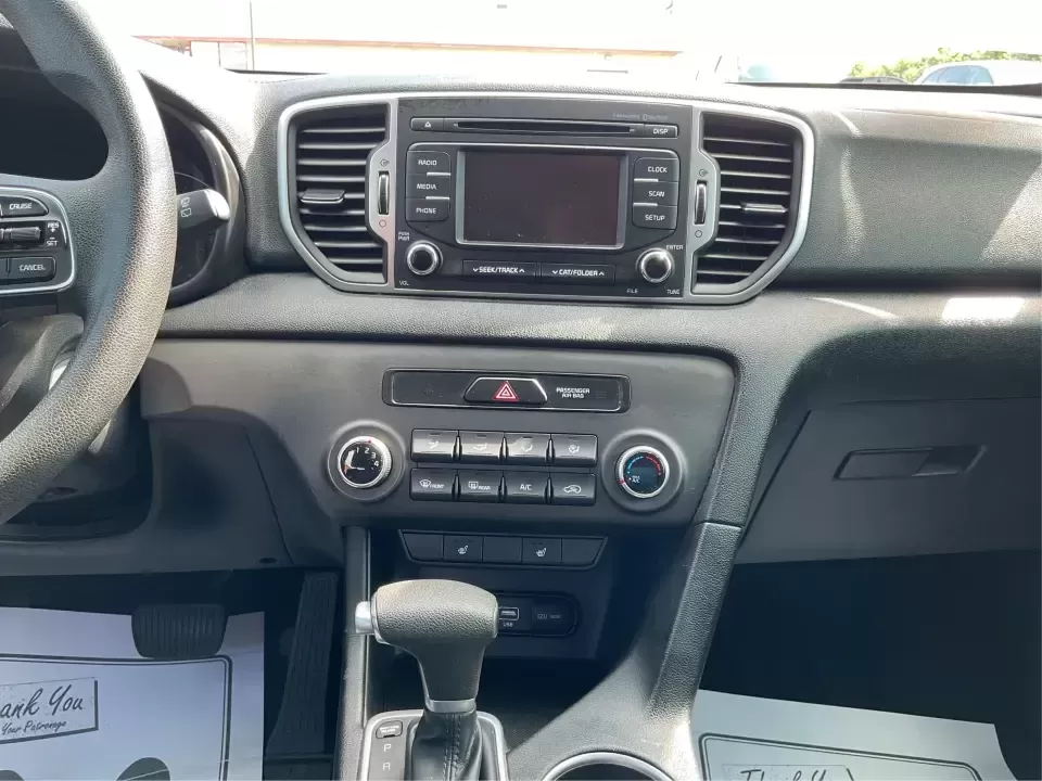 2017 Kia Sportage LX FWD (KNDPM3ACXH7) with an 2.4L V6 DOHC 24V engine, 6A transmission, located at 1230 East Main St, Xenia, OH, 45385, (937) 908-9800, 39.688026, -83.910172 - Picture your next week: an easy school drop-off, a smooth commute down US-35, and a Saturday escape to Caesar Creek State Park with room for everyone and everything. This 2017 Kia Sportage LX FWD in eye-catching Pacific Blue is the kind of practical, comfortable crossover that fits real life in Xeni- Photo#13