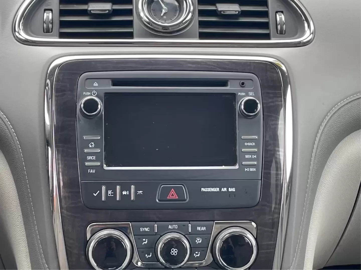 2015 Buick Enclave Convenience FWD (5GAKRAKD6FJ) with an 3.6L V6 DOHC 24V engine, 6-Speed Automatic Overdrive transmission, located at 8750 N County Rd 25A, Piqua, OH, 45356, (937) 908-9800, 40.164391, -84.232513 - Experience the perfect blend of luxury and practicality with the 2015 Buick Enclave Convenience FWD, now available at Advantage Car and Credit in Fairborn, OH. This SUV is tailored for families on the go, weekend adventurers, or anyone in need of a reliable vehicle for long commutes. With its spacio - Photo#13