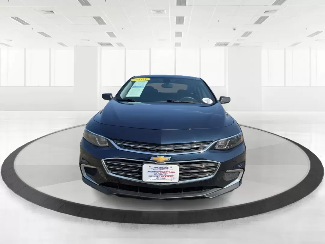 2018 Chevrolet Malibu 1LS (1G1ZB5ST0JF) with an ECOTEC 1.5L I-4 gasoline direct injection engine, located at 8750 N County Rd 25A, Piqua, OH, 45356, (937) 908-9800, 40.164391, -84.232513 - **Experience Unmatched Comfort and Style with the 2018 Chevrolet Malibu at Advantage Car and Credit in Fairborn, OH!**<br /> <br /> Are you in the market for a dependable sedan that effortlessly balances style, comfort, and cutting-edge technology? Look no further than the stunning 2018 Chevrolet Ma - Photo#7