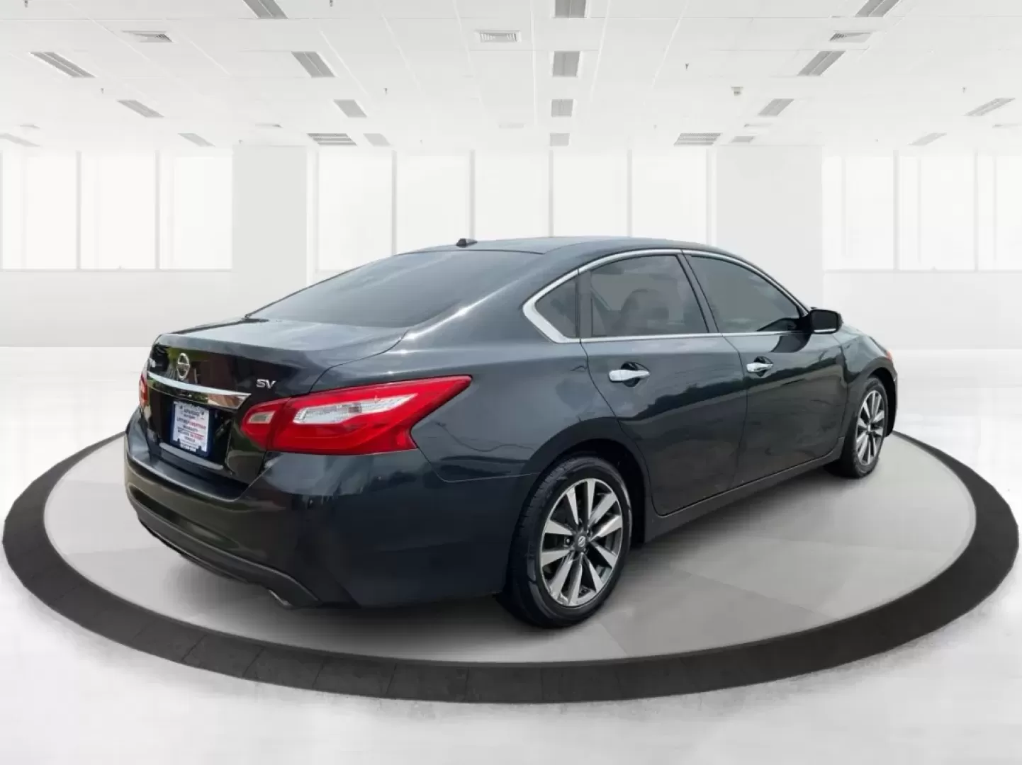 2017 Nissan Altima 2.5 SV (1N4AL3AP0HC) with an 2.5L L4 DOHC 16V engine, Continuously Variable Transmission transmission, located at 8750 N County Rd 25A, Piqua, OH, 45356, (937) 908-9800, 40.164391, -84.232513 - Unlock a seamless driving experience with the 2017 Nissan Altima 2.5 SV, a sedan designed not just for the daily commute but for life's countless adventures. Whether you're navigating the bustling streets of Fairborn, OH, or embarking on weekend getaways with the family, this Altima delivers a perfe - Photo#2