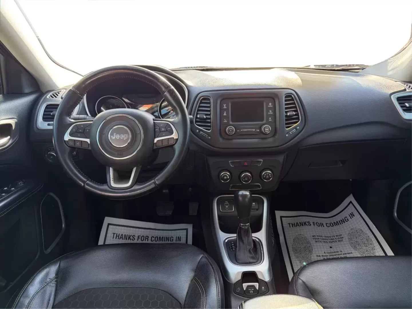 2018 Jeep Compass Latitude FWD (3C4NJCBB1JT) with an 2.4L I-4 variable valve control engine, Automatic transmission, located at 1951 S Dayton Lakeview Rd., New Carlisle, OH, 45344, (937) 908-9800, 39.890999, -84.050255 - **Adventure Awaits with This 2018 Jeep Compass Latitude FWD!**<br /> <br /> Transform your everyday travels into unforgettable adventures with the 2018 Jeep Compass Latitude FWD. This SUV is not just a mode of transportation; it's your ticket to exploration, whether it's cruising through the scenic - Photo#21