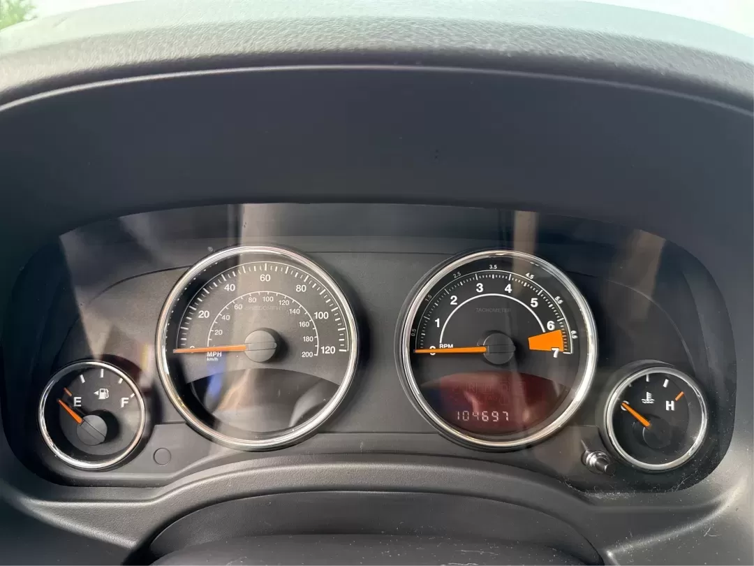 2014 Jeep Compass Latitude (1C4NJDEBXED) with an 2.4L I-4 DOHC engine, located at 401 Woodman Dr, Riverside, OH, 45431, (937) 908-9800, 39.760899, -84.123421 - 2014 Jeep Compass Latitude - Photo#15