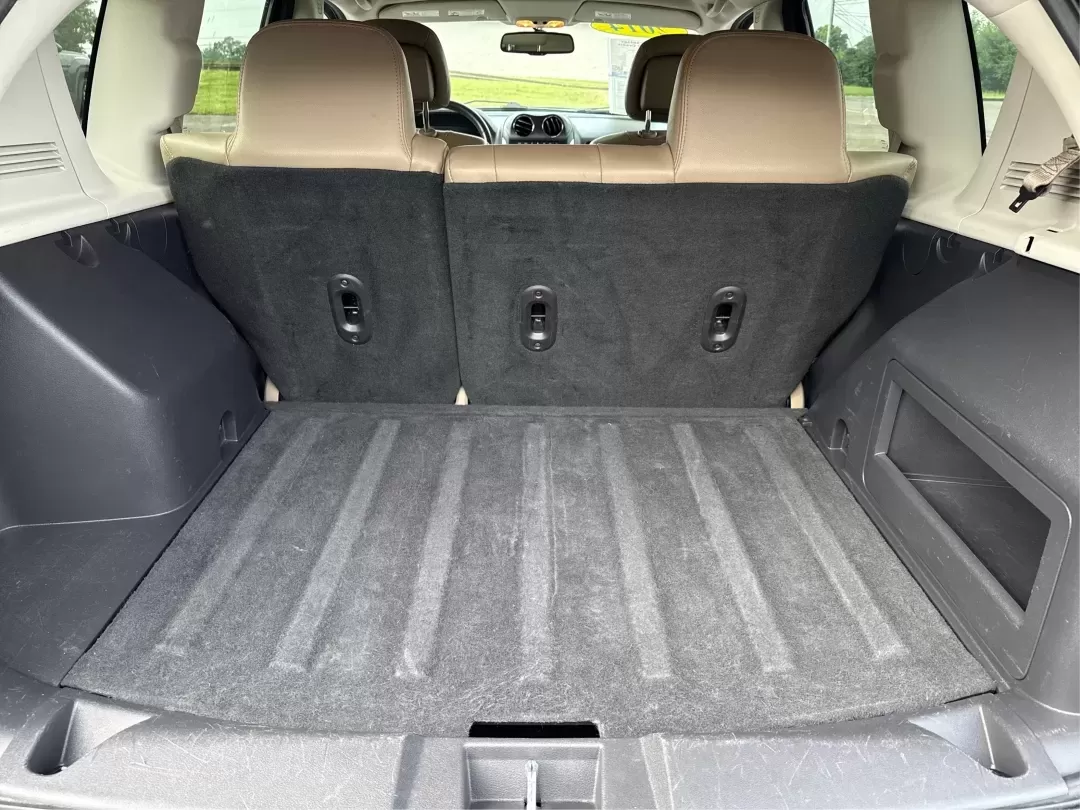 2014 Jeep Compass Latitude (1C4NJDEBXED) with an 2.4L I-4 DOHC engine, located at 1230 East Main St, Xenia, OH, 45385, (937) 908-9800, 39.688026, -83.910172 - **Discover Your Adventure with the 2014 Jeep Compass Latitude Perfect for Family Road Trips or Daily Commutes!**<br /> <br /> Are you ready to elevate your driving experience? The 2014 Jeep Compass Latitude is not just a vehicle; it's a lifestyle. Whether you're navigating busy city streets in Fair - Photo#12