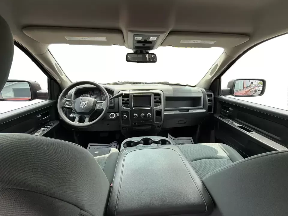 2013 Ram 1500 Tradesman Crew Cab SWB 4WD (1C6RR7KT8DS) with an 5.7L V8 OHV 16V engine, 6-Speed Automatic transmission, located at 1230 East Main St, Xenia, OH, 45385, (937) 908-9800, 39.688026, -83.910172 - Weekend projects, family road trips, and workweek commutes all get easier when you've got a full-size truck that's ready for whatever the day brings. This 2013 Ram 1500 Tradesman Crew Cab SWB 4WD in Copperhead Pearlcoat is the kind of do-it-all pickup that fits life in Xenia-whether you're hauling s- Photo#21