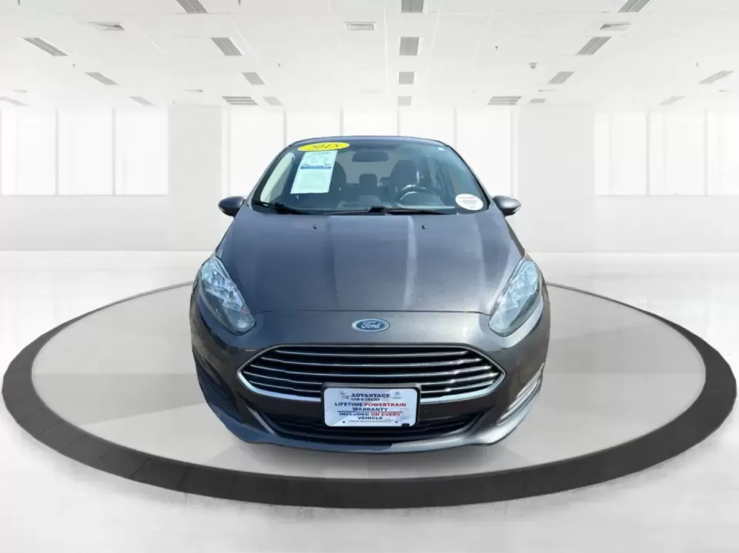 2015 Ford Fiesta SE (3FADP4BJ4FM) with an EcoBoost 1L I-3 gasoline direct injection engine, Automatic transmission, located at 8750 N County Rd 25A, Piqua, OH, 45356, (937) 908-9800, 40.164391, -84.232513 - **Discover Adventure and Style with the 2015 Ford Fiesta SE at Advantage Car and Credit in Fairborn, OH!**<br /> <br /> Are you ready to elevate your daily commute or weekend adventures? The 2015 Ford Fiesta SE is the ideal sedan for budget-conscious buyers seeking a reliable and stylish companion. - Photo#7