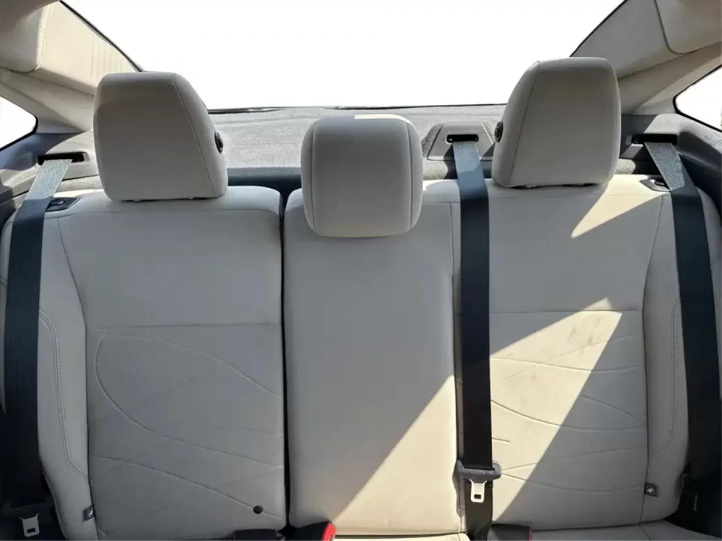 2015 Ford Fiesta SE (3FADP4BJ4FM) with an EcoBoost 1L I-3 gasoline direct injection engine, Automatic transmission, located at 8750 N County Rd 25A, Piqua, OH, 45356, (937) 908-9800, 40.164391, -84.232513 - **Discover Adventure and Style with the 2015 Ford Fiesta SE at Advantage Car and Credit in Fairborn, OH!**<br /> <br /> Are you ready to elevate your daily commute or weekend adventures? The 2015 Ford Fiesta SE is the ideal sedan for budget-conscious buyers seeking a reliable and stylish companion. - Photo#14