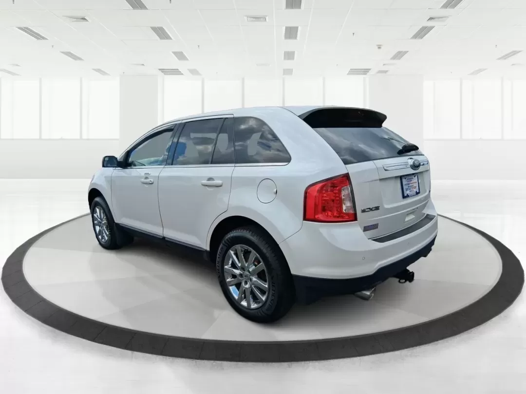 2014 Ford Edge Limited (2FMDK4KC9EB) with an 3.5L V-6 DOHC engine, located at 4508 South Dixie Dr, Moraine, OH, 45439, (937) 908-9800, 39.689976, -84.218452 - **Elevate Your Family Adventures with the 2014 Ford Edge Limited!**<br /> <br /> Are you ready to transform your daily commutes and weekend adventures? The 2014 Ford Edge Limited is the perfect SUV for families and those who love hitting the open road. With its spacious design, robust performance, a - Photo#4