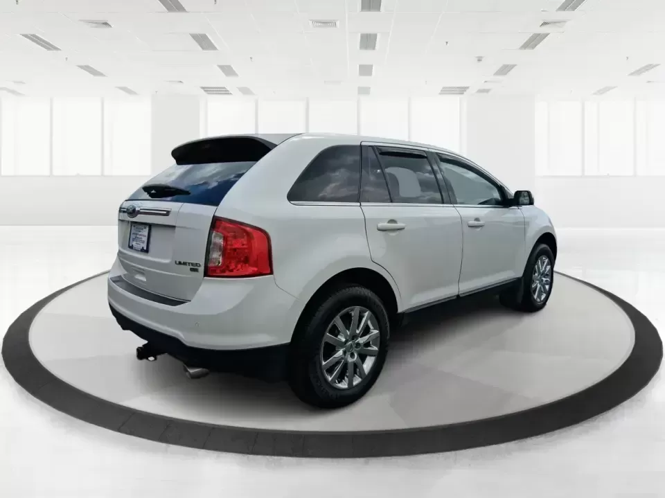 2014 Ford Edge Limited (2FMDK4KC9EB) with an 3.5L V-6 DOHC engine, 6-Speed Automatic transmission, located at 401 Woodman Dr, Riverside, OH, 45431, (937) 908-9800, 39.760899, -84.123421 - **Elevate Your Family Adventures with the 2014 Ford Edge Limited!**<br /> <br /> Are you ready to transform your daily commutes and weekend adventures? The 2014 Ford Edge Limited is the perfect SUV for families and those who love hitting the open road. With its spacious design, robust performance, a - Photo#2