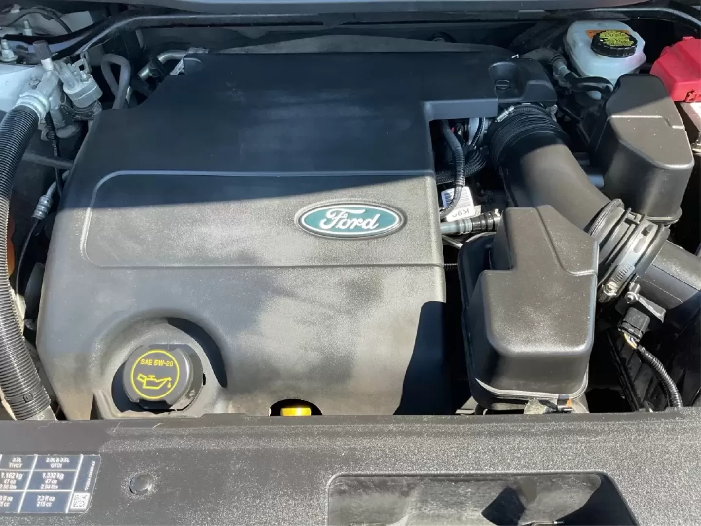 2015 Ford Explorer XLT (1FM5K8D85FG) with an 3.5L V-6 DOHC engine, located at 8750 N County Rd 25A, Piqua, OH, 45356, (937) 908-9800, 40.164391, -84.232513 - **Explore the Open Road with the 2015 Ford Explorer XLT!** <br /> <br /> Are you ready to elevate your family adventures and weekend road trips? Look no further than this stunning 2015 Ford Explorer XLT, available now at Advantage Car and Credit in Fairborn, OH. With its robust capabilities and spac - Photo#11