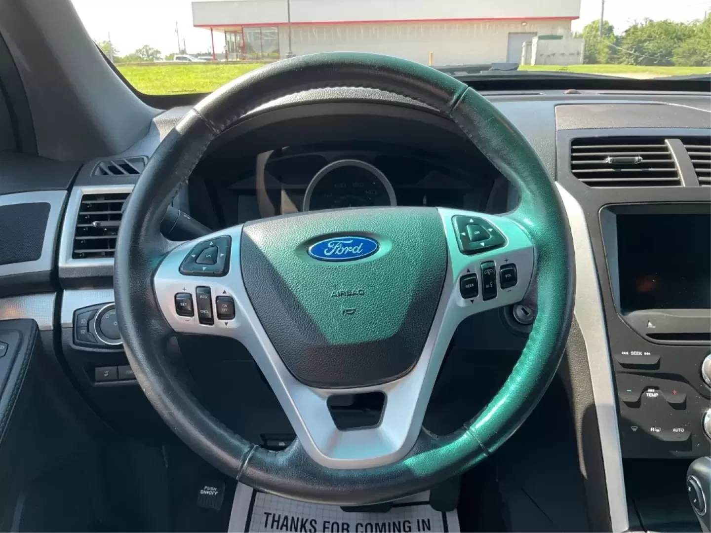 2015 Ford Explorer XLT (1FM5K8D85FG) with an 3.5L V-6 DOHC engine, located at 8750 N County Rd 25A, Piqua, OH, 45356, (937) 908-9800, 40.164391, -84.232513 - **Explore the Open Road with the 2015 Ford Explorer XLT!** <br /> <br /> Are you ready to elevate your family adventures and weekend road trips? Look no further than this stunning 2015 Ford Explorer XLT, available now at Advantage Car and Credit in Fairborn, OH. With its robust capabilities and spac - Photo#16