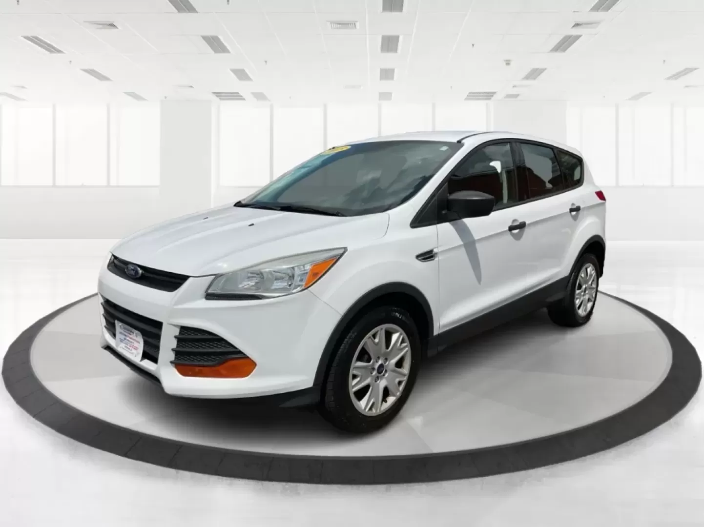 2015 Ford Escape S (1FMCU0F71FU) with an Duratec 2.5L I-4 DOHC engine, located at 1951 S Dayton Lakeview Rd., New Carlisle, OH, 45344, (937) 908-9800, 39.890999, -84.050255 - **Adventure Awaits with the 2015 Ford Escape! Perfect for Family Outings and Daily Commutes!**<br /> <br /> Are you looking for a versatile vehicle that seamlessly fits into your active lifestyle? The 2015 Ford Escape is the ideal SUV for growing families, weekend adventurers, or anyone who needs a - Photo#8