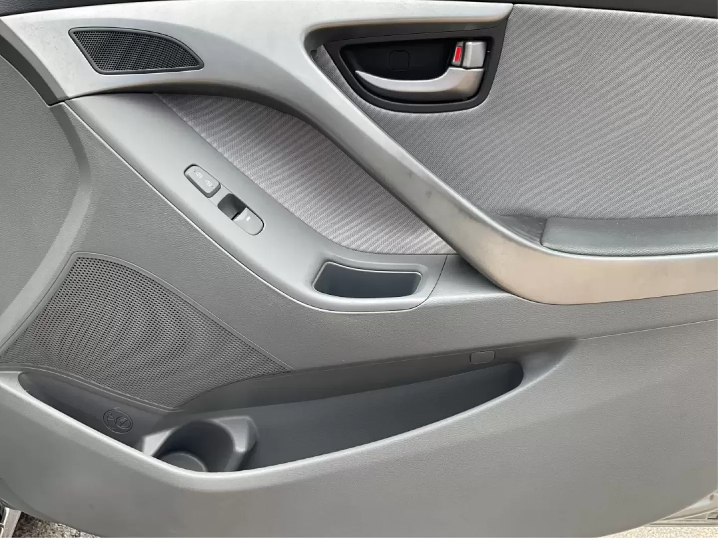 2012 Hyundai Elantra GLS (Ulsan Plant) (KMHDH4AE1CU) with an 1.8L I-4 DOHC engine, located at 1184 Kauffman Ave, Fairborn, OH, 45324, (937) 908-9800, 39.807072, -84.030914 - **Drive Your Dreams with the 2012 Hyundai Elantra GLS: Perfect for Everyday Adventures!**<br /> <br /> Are you ready to elevate your daily commute or family outings with a vehicle that balances comfort, efficiency, and style? The 2012 Hyundai Elantra GLS is the perfect choice for budget-conscious bu - Photo#18