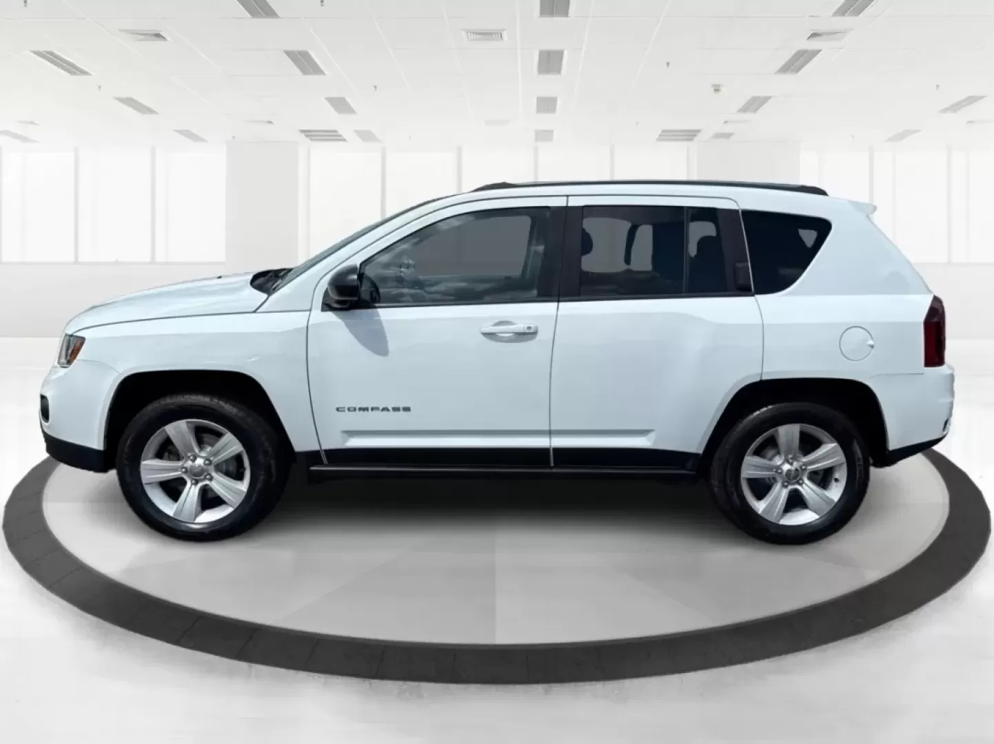 2014 Jeep Compass Sport (1C4NJDBB4ED) with an 2.4L I-4 DOHC engine, located at 1184 Kauffman Ave, Fairborn, OH, 45324, (937) 908-9800, 39.807072, -84.030914 - **Experience Adventure with the 2014 Jeep Compass Sport at Advantage Car and Credit Xenia!** <br /> <br /> Are you ready to embrace the open road with a vehicle that combines comfort, capability, and style? The 2014 Jeep Compass Sport, available at Advantage Car and Credit in Xenia, Ohio, is the pe - Photo#5