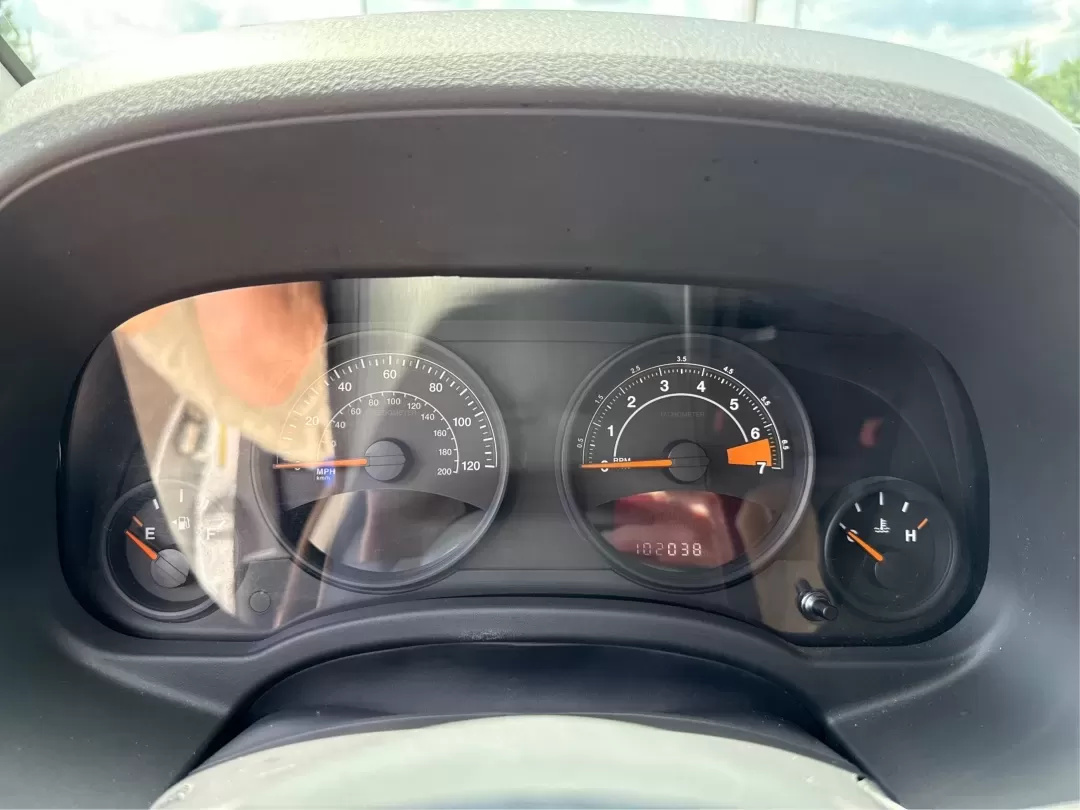 2014 Jeep Compass Sport (1C4NJDBB4ED) with an 2.4L I-4 DOHC engine, located at 1230 East Main St, Xenia, OH, 45385, (937) 908-9800, 39.688026, -83.910172 - **Experience Adventure with the 2014 Jeep Compass Sport at Advantage Car and Credit Xenia!** <br /> <br /> Are you ready to embrace the open road with a vehicle that combines comfort, capability, and style? The 2014 Jeep Compass Sport, available at Advantage Car and Credit in Xenia, Ohio, is the pe - Photo#15