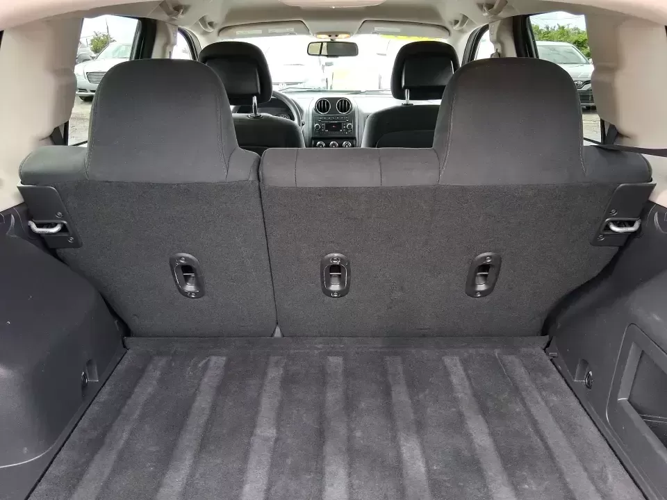 2014 Jeep Compass Sport (1C4NJDBB4ED) with an 2.4L I-4 DOHC engine, Automatic transmission, located at 1230 East Main St, Xenia, OH, 45385, (937) 908-9800, 39.688026, -83.910172 - **Experience Adventure with the 2014 Jeep Compass Sport at Advantage Car and Credit Xenia!** <br /> <br /> Are you ready to embrace the open road with a vehicle that combines comfort, capability, and style? The 2014 Jeep Compass Sport, available at Advantage Car and Credit in Xenia, Ohio, is the pe - Photo#12