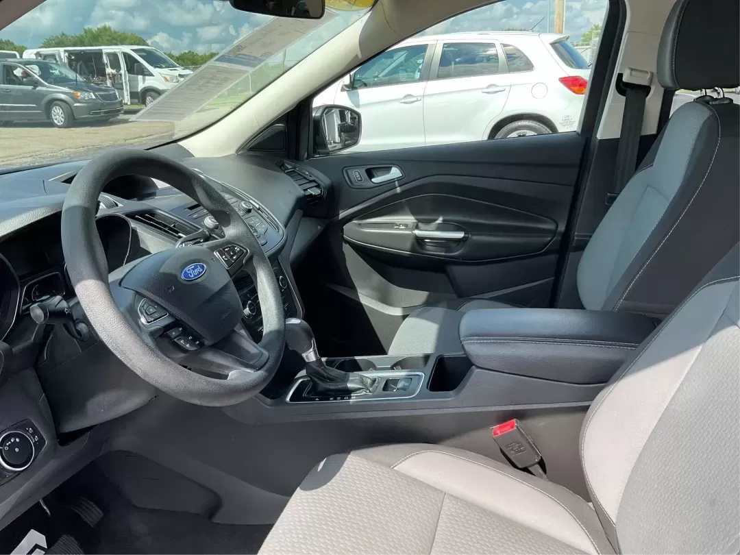 2017 Ford Escape SE (1FMCU0GD7HU) with an Other engine, located at 1951 S Dayton Lakeview Rd., New Carlisle, OH, 45344, (937) 908-9800, 39.890999, -84.050255 - **Experience Life on the Move with the 2017 Ford Escape SE at Advantage Car and Credit - Troy!**<br /> <br /> Are you ready to elevate your lifestyle with a versatile SUV that's perfect for family outings and weekend adventures? Look no further than the 2017 Ford Escape SE, available at Advantage Ca - Photo#9