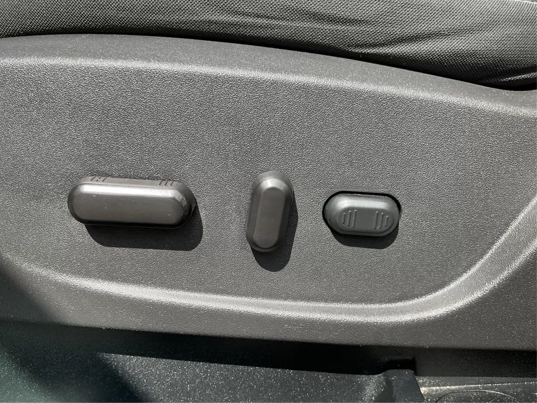 2017 Ford Escape SE (1FMCU0GD7HU) with an Other engine, located at 1951 S Dayton Lakeview Rd., New Carlisle, OH, 45344, (937) 908-9800, 39.890999, -84.050255 - **Experience Life on the Move with the 2017 Ford Escape SE at Advantage Car and Credit - Troy!**<br /> <br /> Are you ready to elevate your lifestyle with a versatile SUV that's perfect for family outings and weekend adventures? Look no further than the 2017 Ford Escape SE, available at Advantage Ca - Photo#18