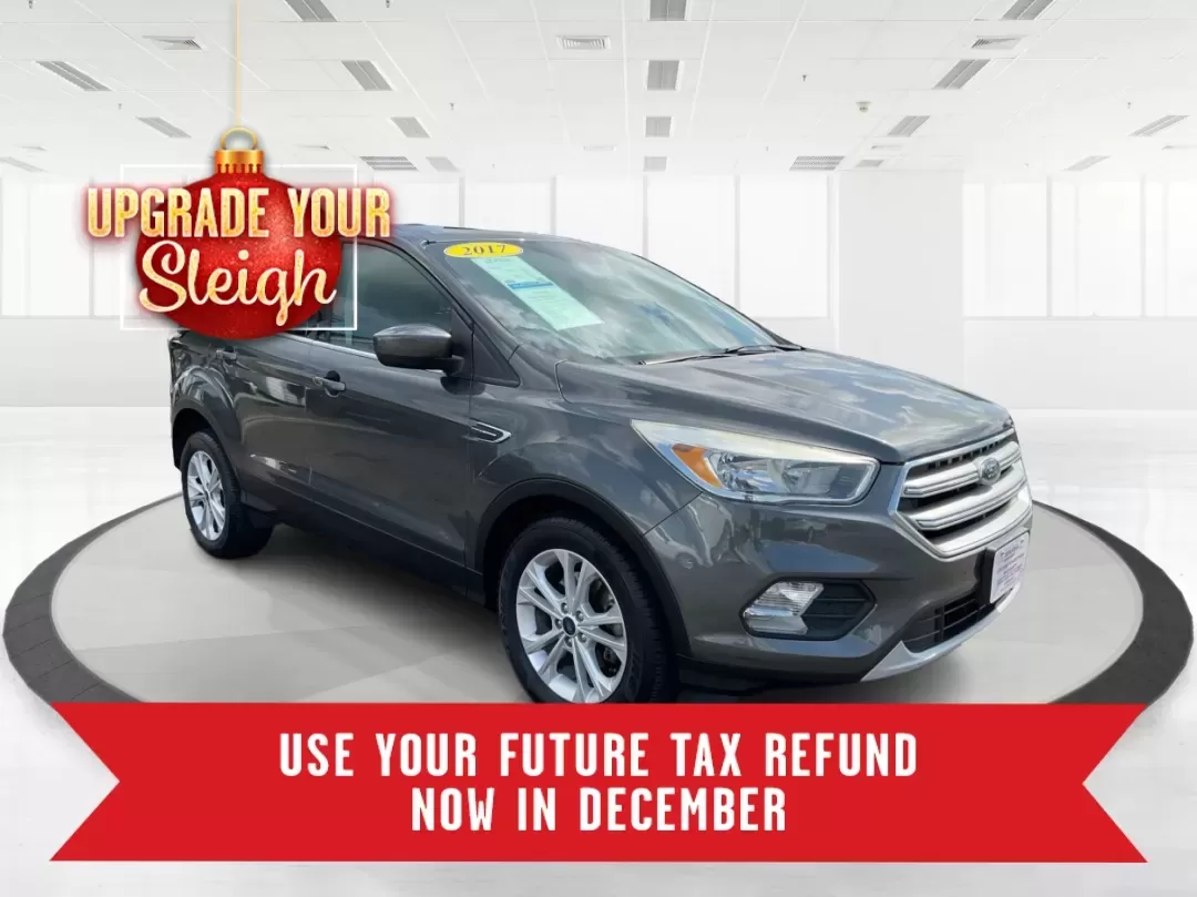 2017 Ford Escape SE (1FMCU0GD7HU) with an Other engine, located at 1951 S Dayton Lakeview Rd., New Carlisle, OH, 45344, (937) 908-9800, 39.890999, -84.050255 - **Experience Life on the Move with the 2017 Ford Escape SE at Advantage Car and Credit - Troy!**<br /> <br /> Are you ready to elevate your lifestyle with a versatile SUV that's perfect for family outings and weekend adventures? Look no further than the 2017 Ford Escape SE, available at Advantage Ca - Photo#0