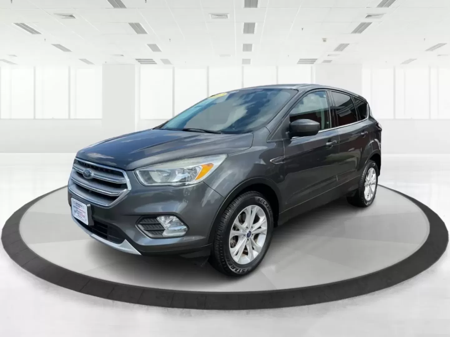 2017 Ford Escape SE (1FMCU0GD7HU) with an Other engine, located at 1099 N County Rd 25A , Troy, OH, 45373, (937) 908-9800, 40.057079, -84.212883 - **Experience Life on the Move with the 2017 Ford Escape SE at Advantage Car and Credit - Troy!**<br /> <br /> Are you ready to elevate your lifestyle with a versatile SUV that's perfect for family outings and weekend adventures? Look no further than the 2017 Ford Escape SE, available at Advantage Ca - Photo#8