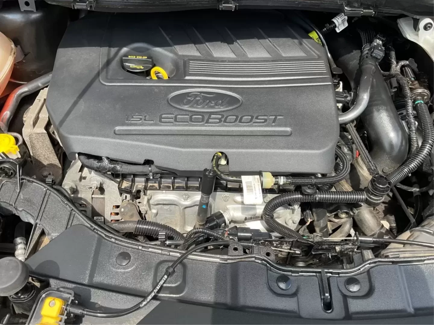 2017 Ford Escape SE (1FMCU9GD7HU) with an Other engine, located at 4508 South Dixie Dr, Moraine, OH, 45439, (937) 908-9800, 39.689976, -84.218452 - **Adventure Awaits With This 2017 Ford Escape SE! Perfect for Your Next Journey!**<br /> <br /> Are you ready to elevate your weekend getaways or daily commutes? The 2017 Ford Escape SE is the ideal SUV for those who crave versatility without sacrificing style. With a spacious interior, advanced saf - Photo#11