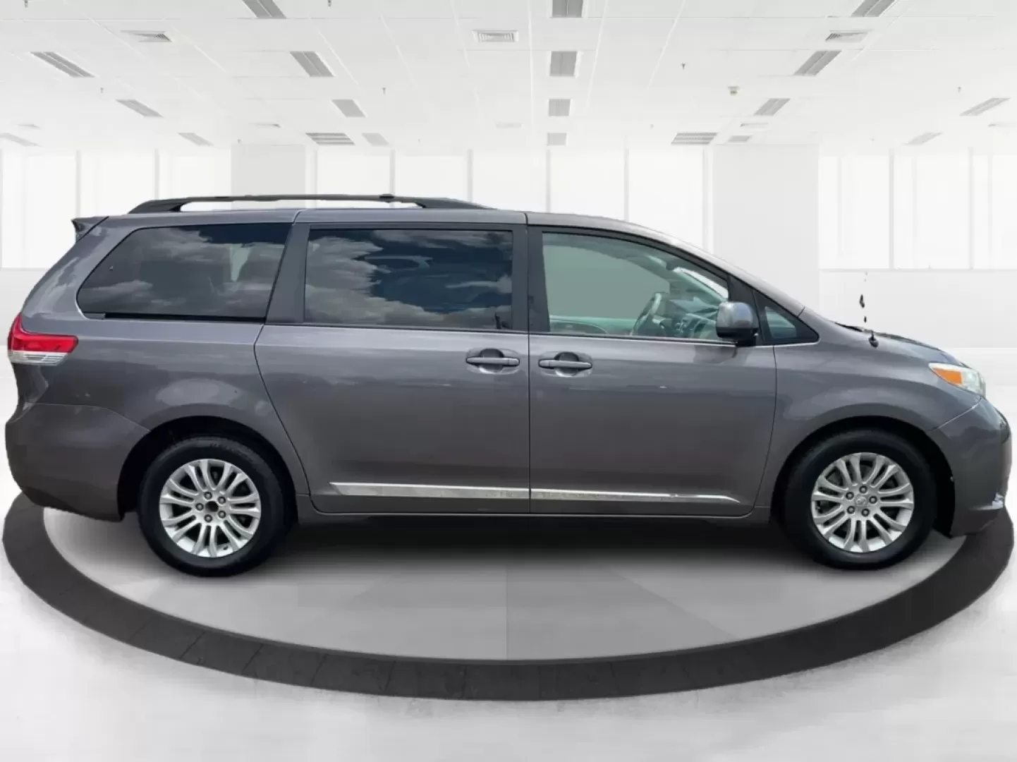2012 Toyota Sienna XLE V6 8 Passenger (5TDYK3DC7CS) with an 3.5L V-6 DOHC engine, located at 1184 Kauffman Ave, Fairborn, OH, 45324, (937) 908-9800, 39.807072, -84.030914 - **Unleash Your Family Adventures with the 2012 Toyota Sienna XLE V6!** <br /> <br /> Are you ready to elevate your family's travel experiences? The 2012 Toyota Sienna XLE V6 8 Passenger is the perfect blend of comfort, space, and reliability, designed for families who love to explore. Whether you're - Photo#1