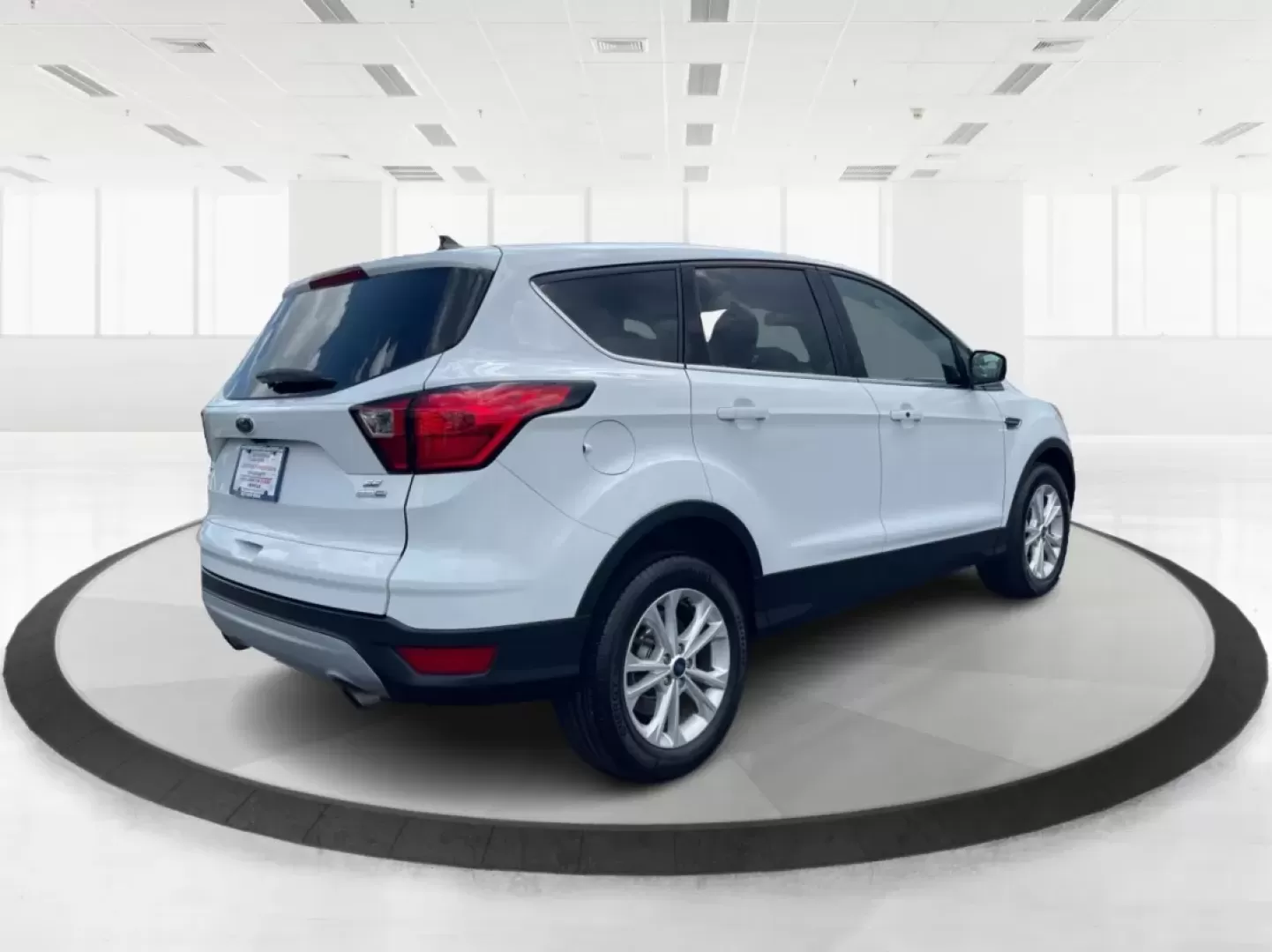 2019 Ford Escape SE (1FMCU9GD2KU) with an Other engine, located at 1099 N County Rd 25A , Troy, OH, 45373, (937) 908-9800, 40.057079, -84.212883 - **Discover Your Next Adventure with the 2019 Ford Escape SE at Advantage Car and Credit!**<br /> <br /> Are you ready to elevate your daily drives and weekend adventures? The 2019 Ford Escape SE is designed for those who crave versatility and comfort in their rides, making it an ideal choice for fam - Photo#2