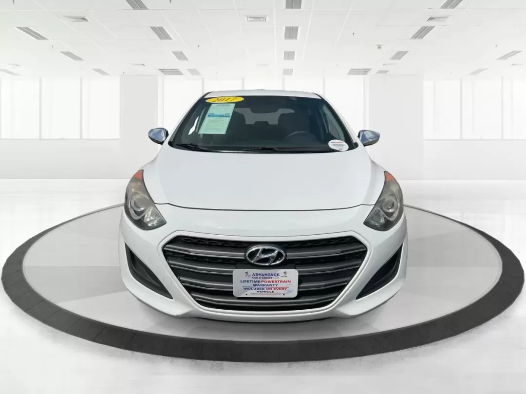 2017 Hyundai Elantra GT Base (KMHD35LH2HU) with an Other engine, located at 880 E. National Road, Vandalia, OH, 45377, (937) 908-9800, 39.891918, -84.183594 - **Discover the Perfect Commuter or Family Vehicle at Advantage Car and Credit - Piqua**<br /> <br /> Are you searching for a reliable vehicle that caters to your daily commute or weekend family adventures? Look no further than this 2017 Hyundai Elantra GT, now available for purchase at Advantage Car - Photo#7