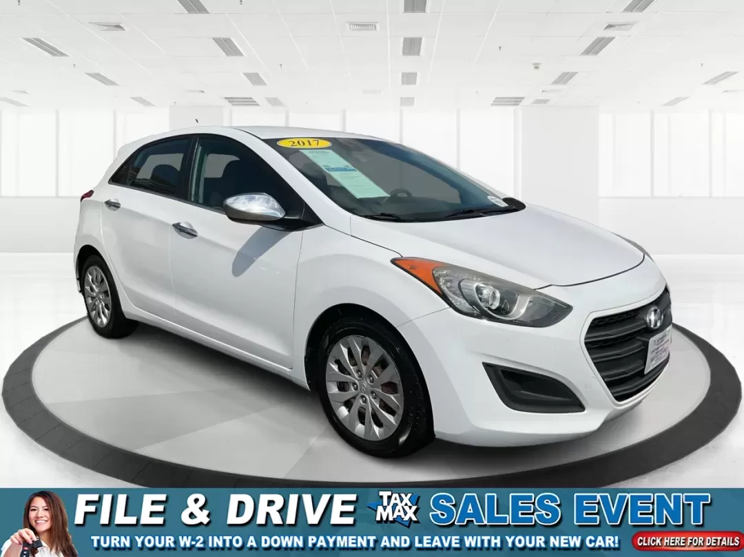 2017 Hyundai Elantra GT Base (KMHD35LH2HU) with an Other engine, located at 1184 Kauffman Ave, Fairborn, OH, 45324, (937) 908-9800, 39.807072, -84.030914 - **Discover the Perfect Commuter or Family Vehicle at Advantage Car and Credit - Piqua**<br /> <br /> Are you searching for a reliable vehicle that caters to your daily commute or weekend family adventures? Look no further than this 2017 Hyundai Elantra GT, now available for purchase at Advantage Car - Photo#0