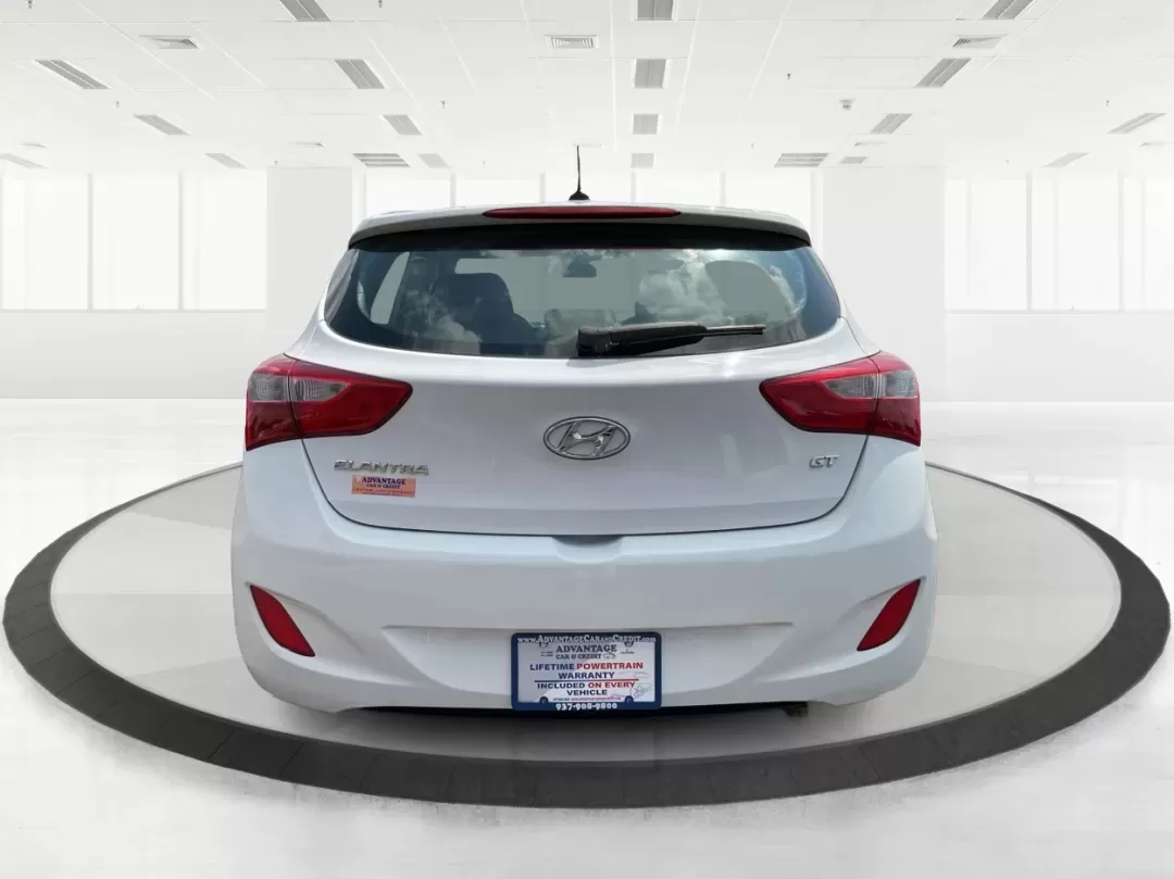 2017 Hyundai Elantra GT Base (KMHD35LH2HU) with an Other engine, located at 1184 Kauffman Ave, Fairborn, OH, 45324, (937) 908-9800, 39.807072, -84.030914 - **Discover the Perfect Commuter or Family Vehicle at Advantage Car and Credit - Piqua**<br /> <br /> Are you searching for a reliable vehicle that caters to your daily commute or weekend family adventures? Look no further than this 2017 Hyundai Elantra GT, now available for purchase at Advantage Car - Photo#3