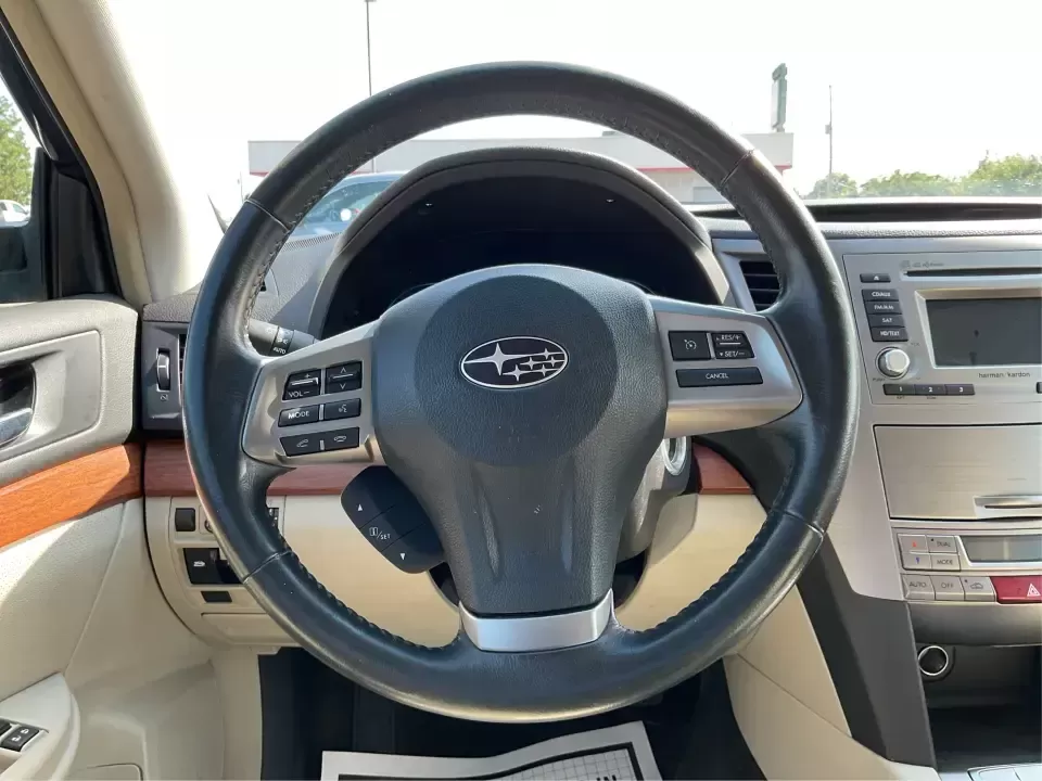 2013 Subaru Outback 2.5i Limited (4S4BRBKC0D3) with an 2.5L H-4 DOHC engine, Continuously Variable Transmission (CVT) transmission, located at 880 E. National Road, Vandalia, OH, 45377, (937) 908-9800, 39.891918, -84.183594 - 2013 Subaru Outback 2.5i Limited - Photo#15