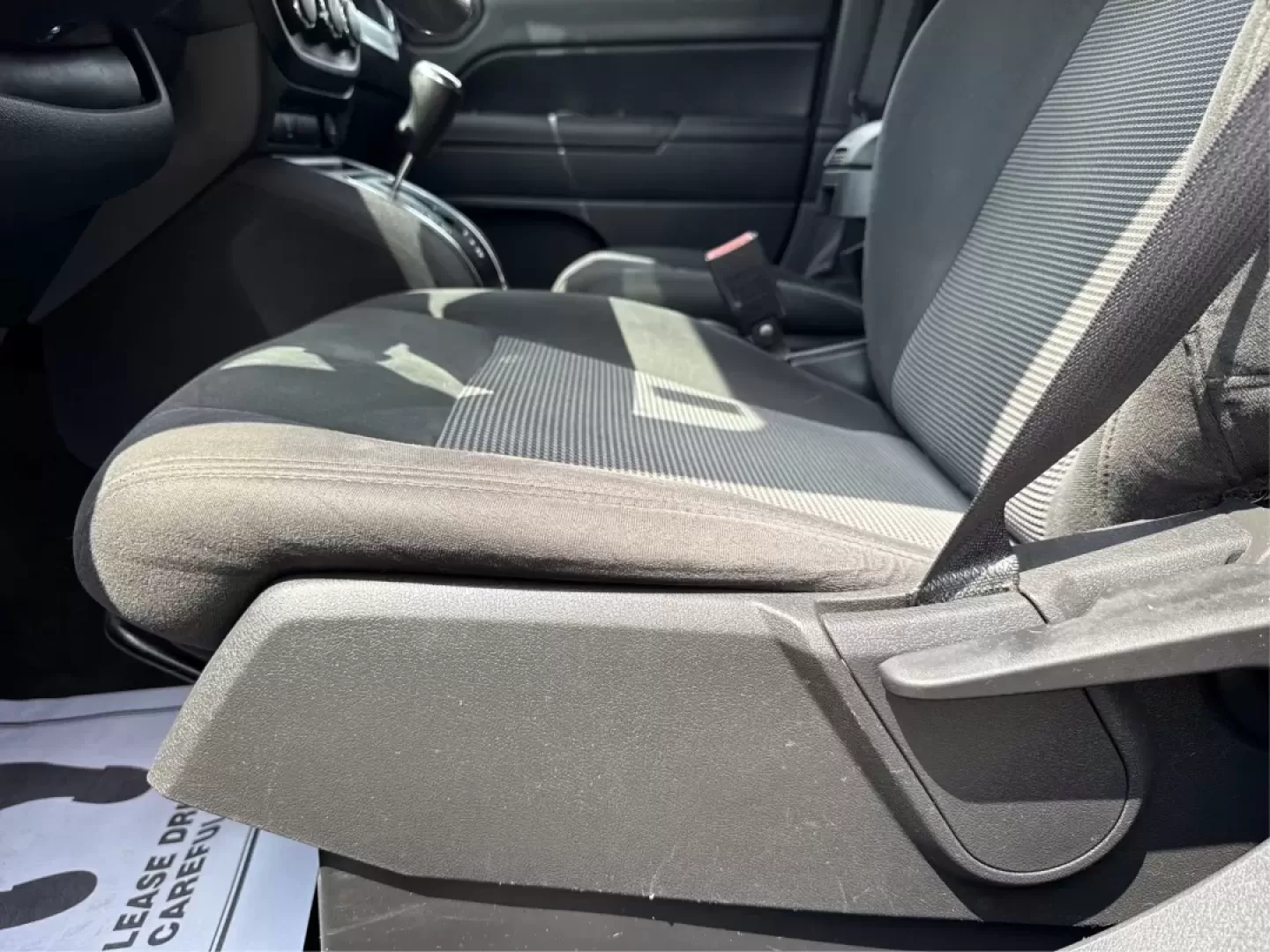 2016 Jeep Compass Sport (1C4NJDBB5GD) with an 2.4L I-4 DOHC engine, located at 1230 East Main St, Xenia, OH, 45385, (937) 908-9800, 39.688026, -83.910172 - **Adventure Awaits with this 2016 Jeep Compass Sport Perfect for Weekend Getaways!**<br /> <br /> Are you looking for a vehicle that combines style, functionality, and reliability for your next adventure? Look no further than this 2016 Jeep Compass Sport, available now at Advantage Car and Credit i - Photo#18