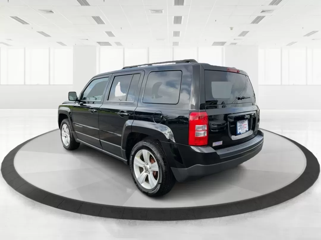 2014 Jeep Patriot Latitude (1C4NJPFA4ED) with an 2.0L L4 DOHC 16V engine, Automatic transmission, located at 880 E. National Road, Vandalia, OH, 45377, (937) 908-9800, 39.891918, -84.183594 - **Adventure Awaits with This 2014 Jeep Patriot Latitude at Advantage Car and Credit - Moraine!**<br /> <br /> Are you ready to embark on new adventures, whether it's a weekend getaway, a family road trip, or daily commutes? This 2014 Jeep Patriot Latitude is your perfect companion for all these scen - Photo#4